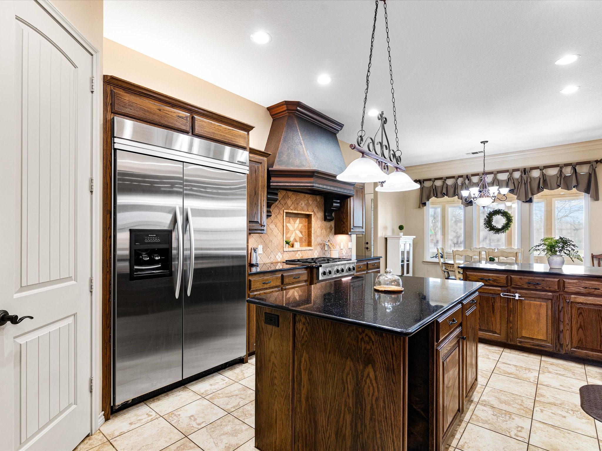 2950 N Fm 1655