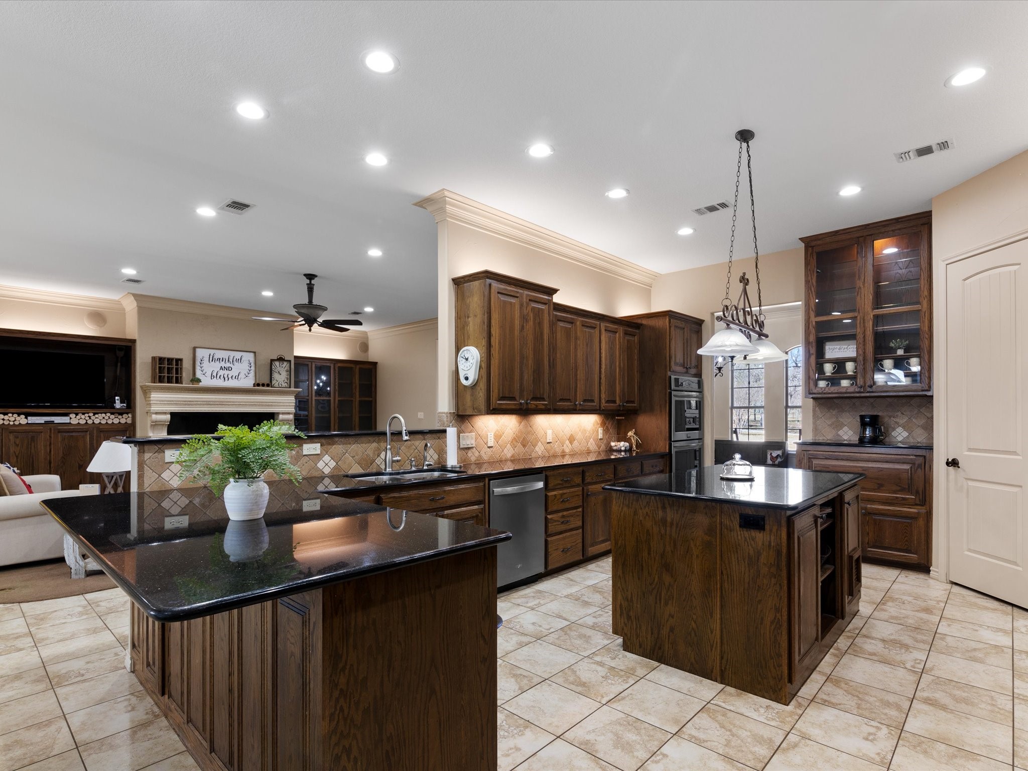 2950 N Fm 1655