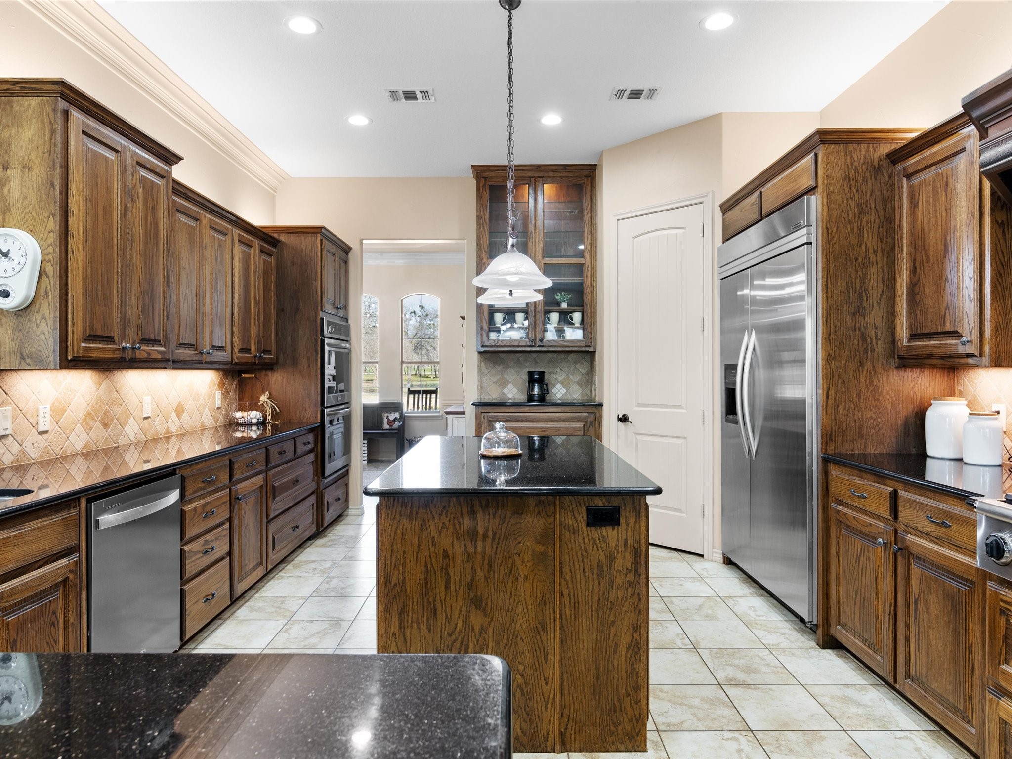 2950 N Fm 1655