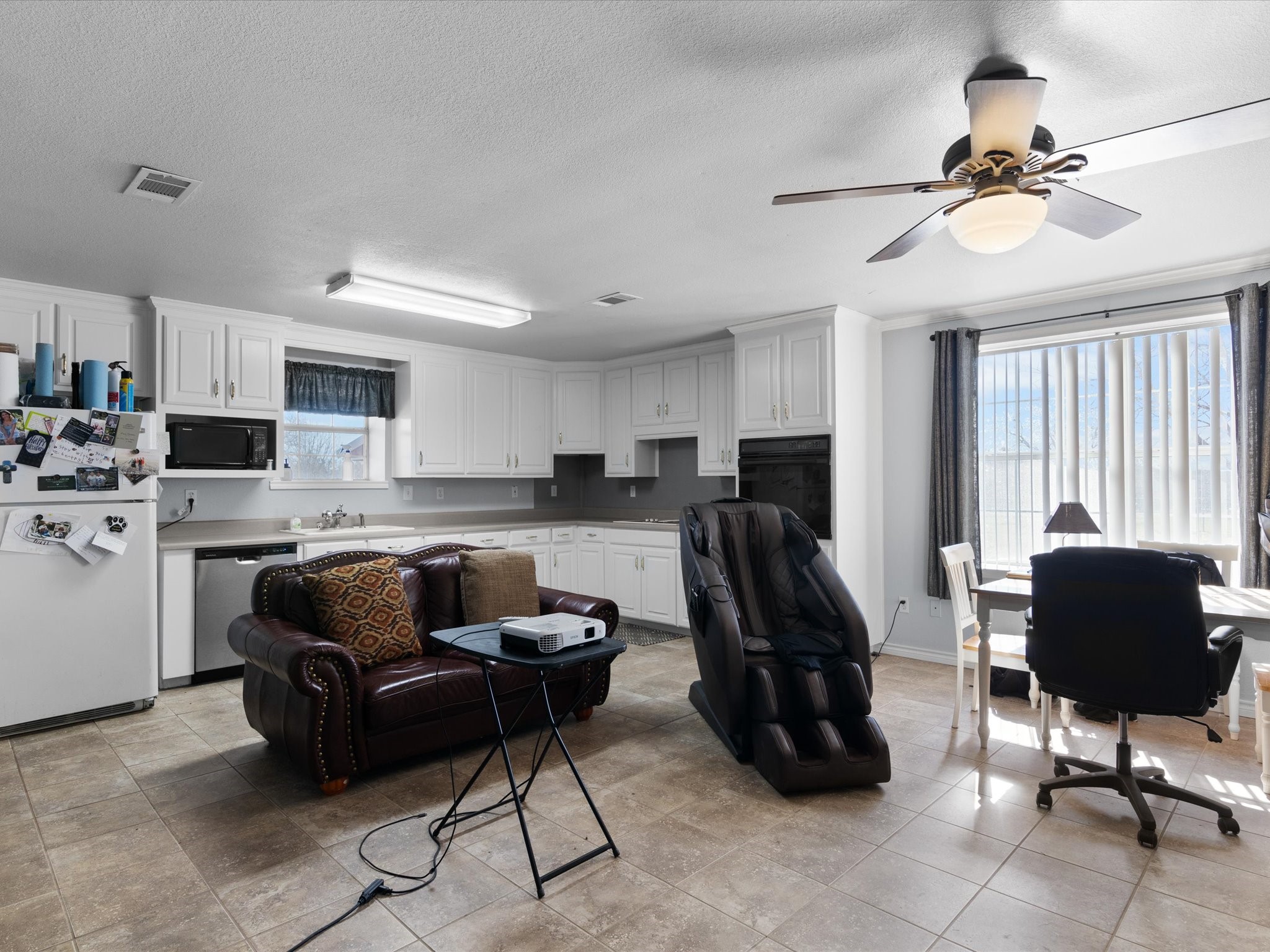 2950 N Fm 1655