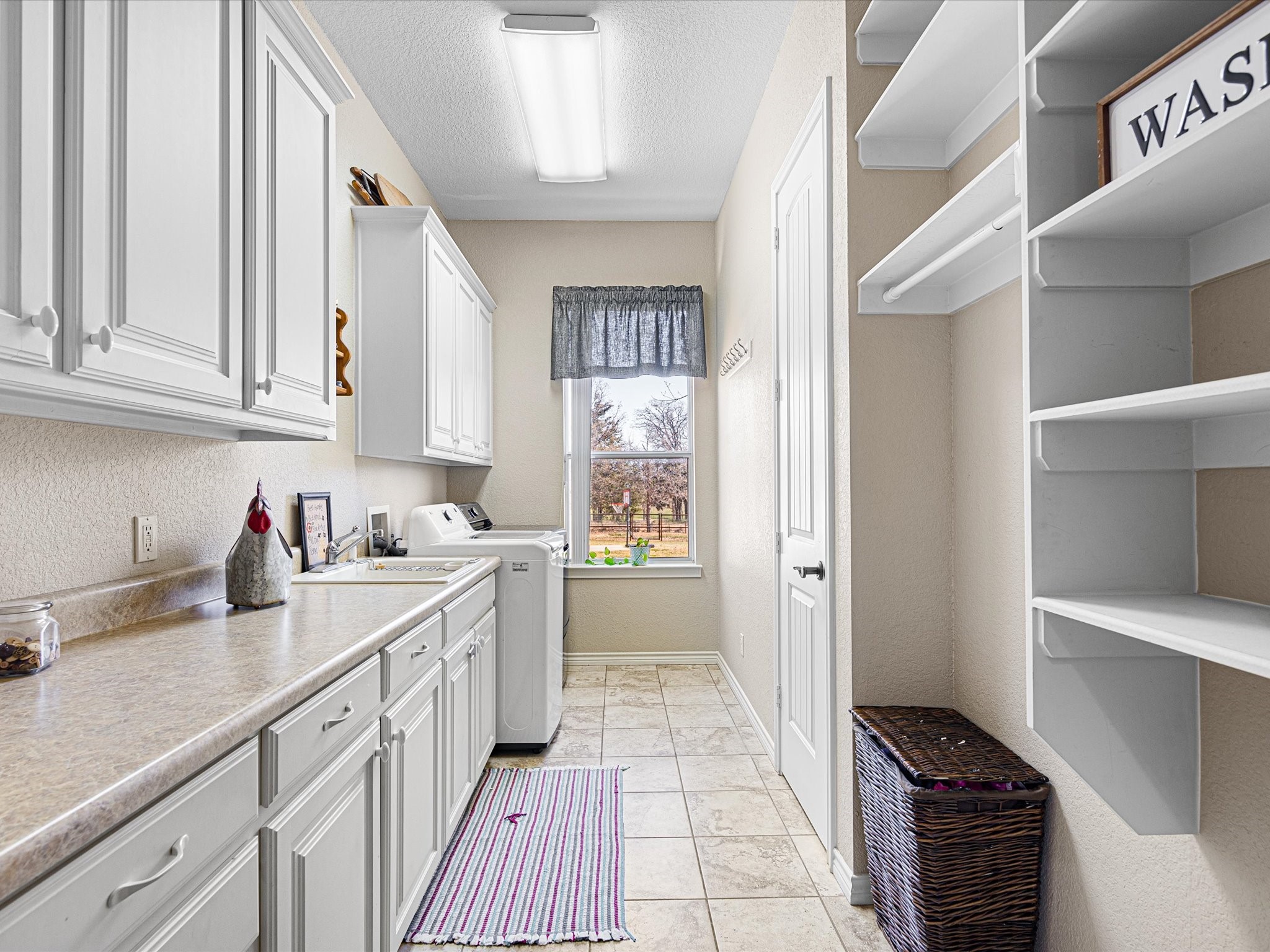 2950 N Fm 1655