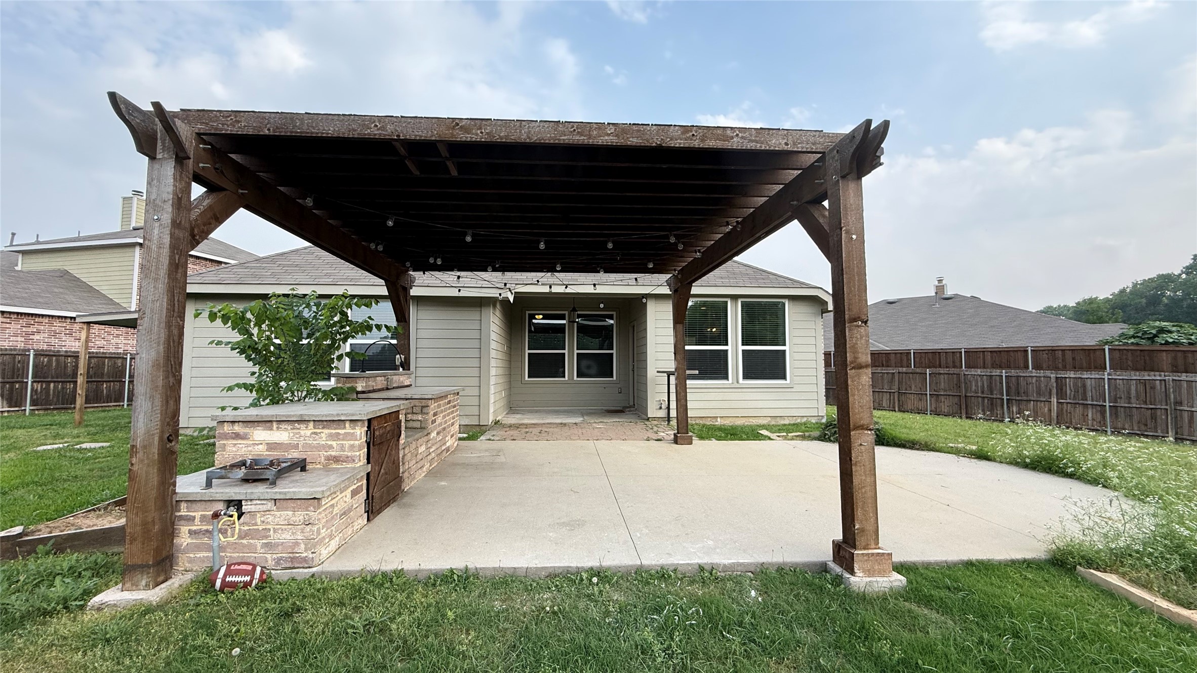 1001 Perennial Lane