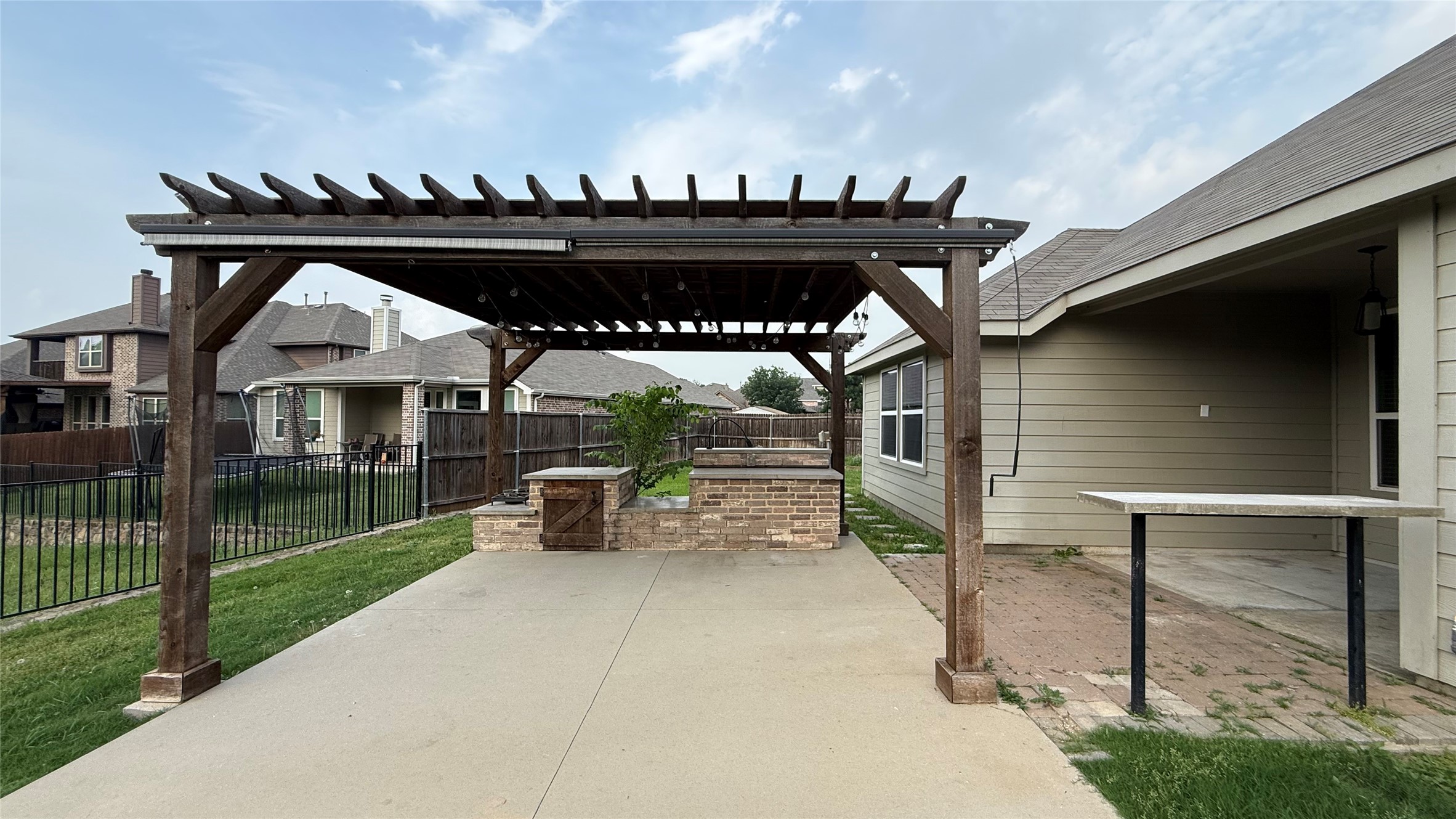 1001 Perennial Lane