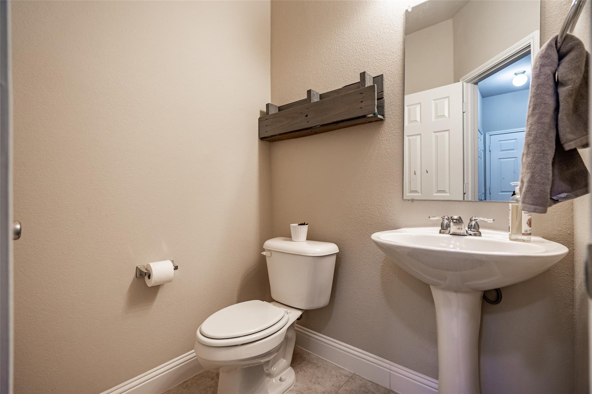 1001 Perennial Lane