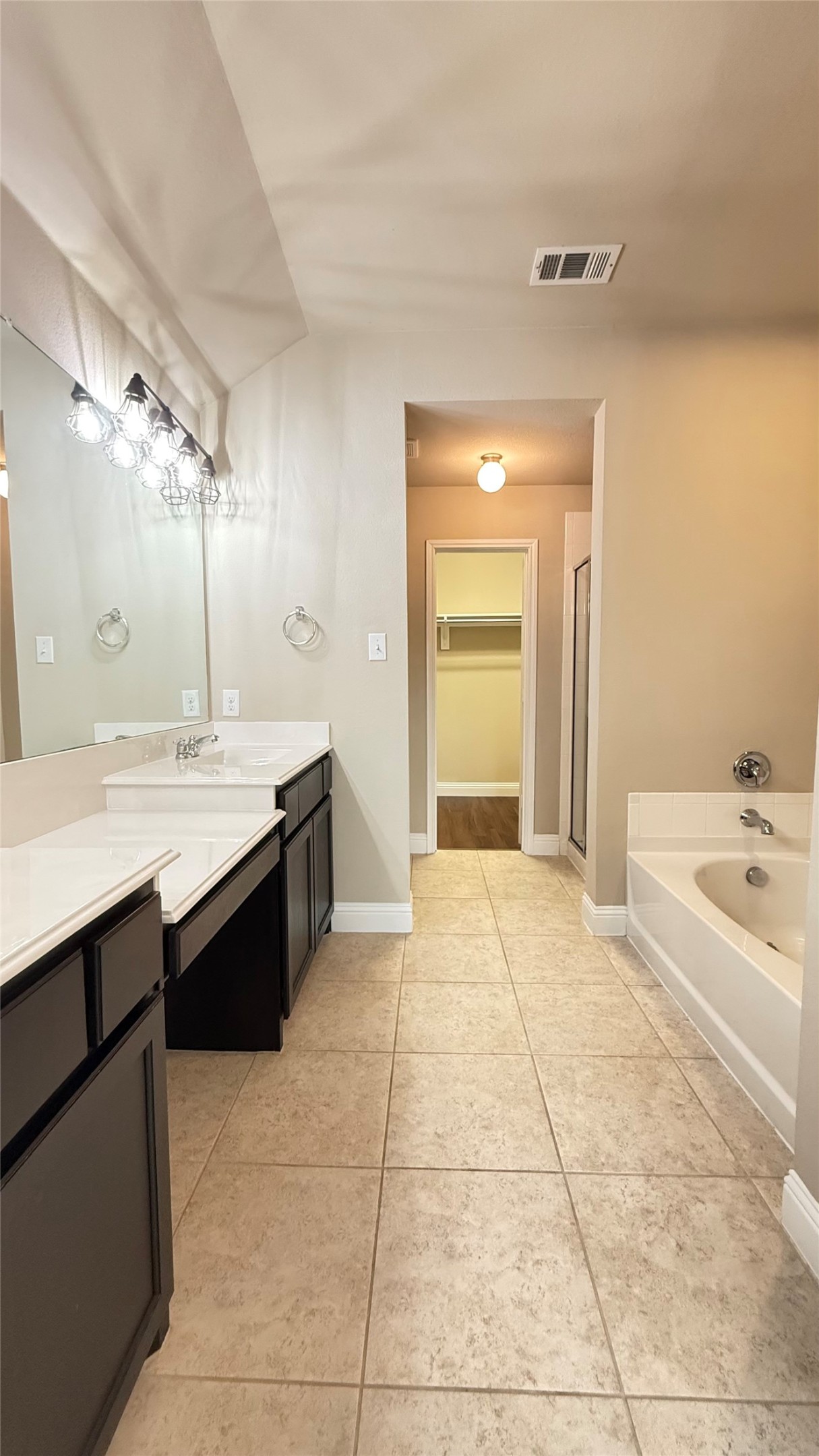 1001 Perennial Lane