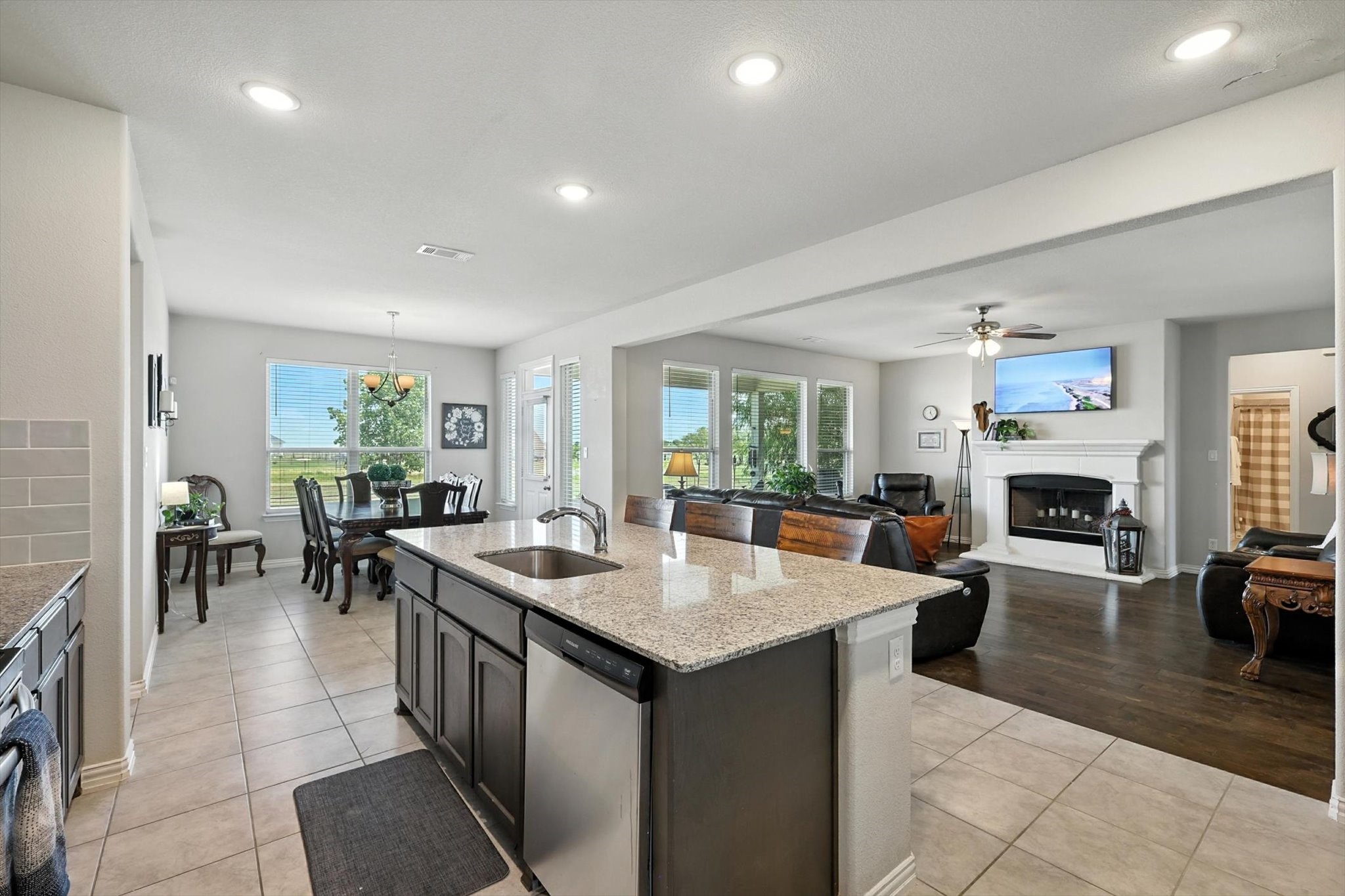 2407 County Road 4010
