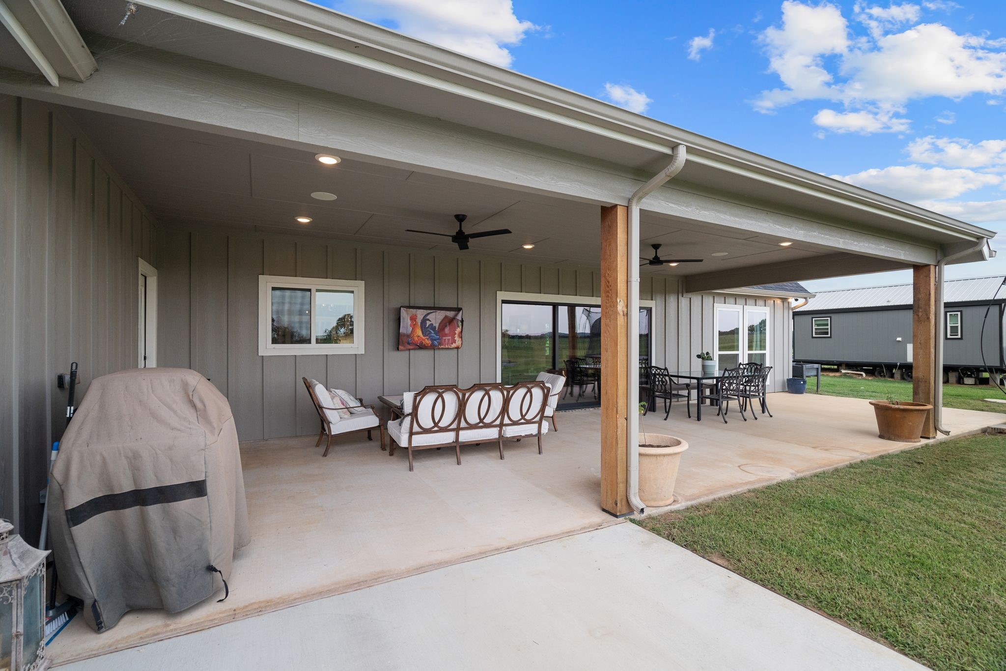 109 County Road 2696