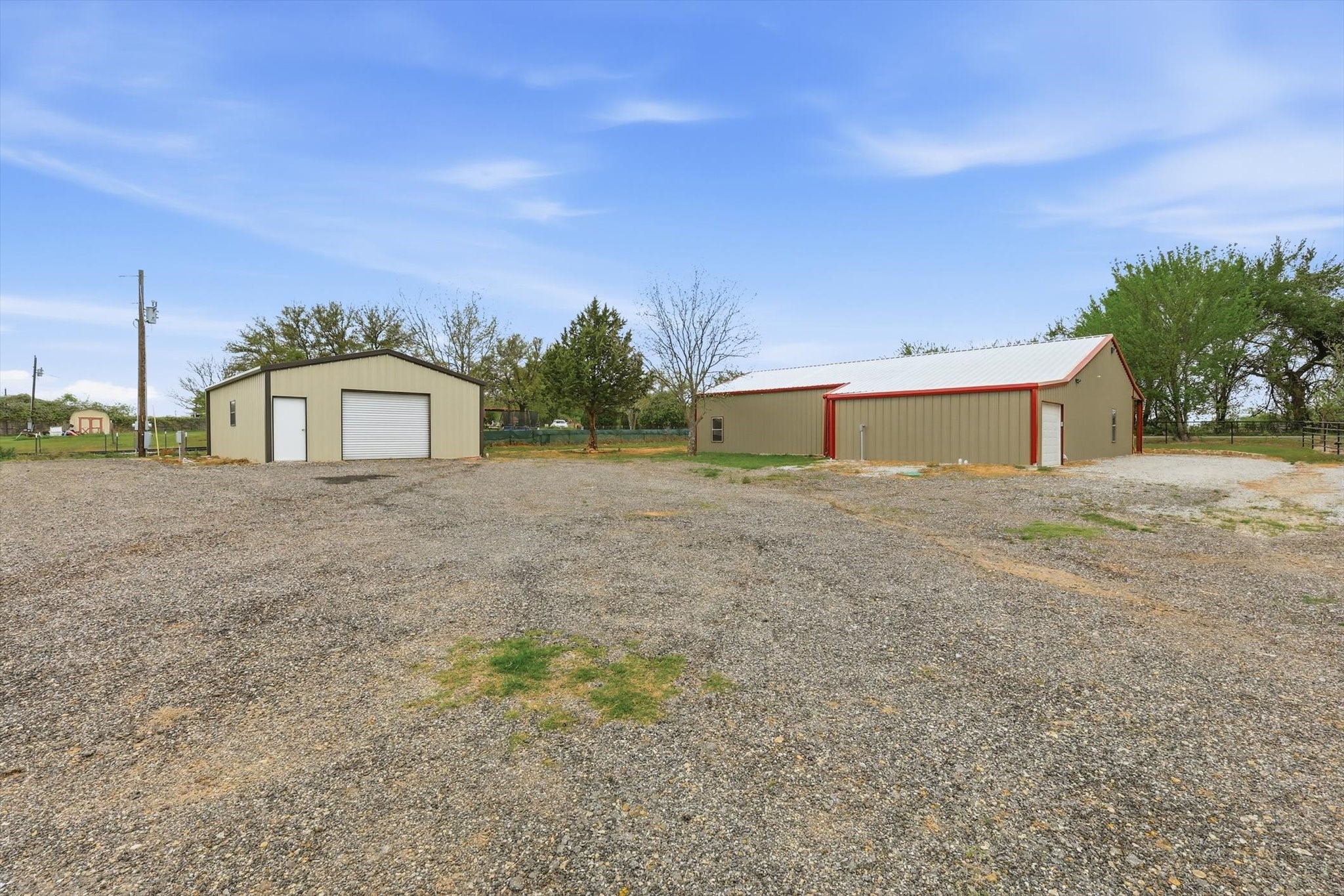 1445 County Road 3690