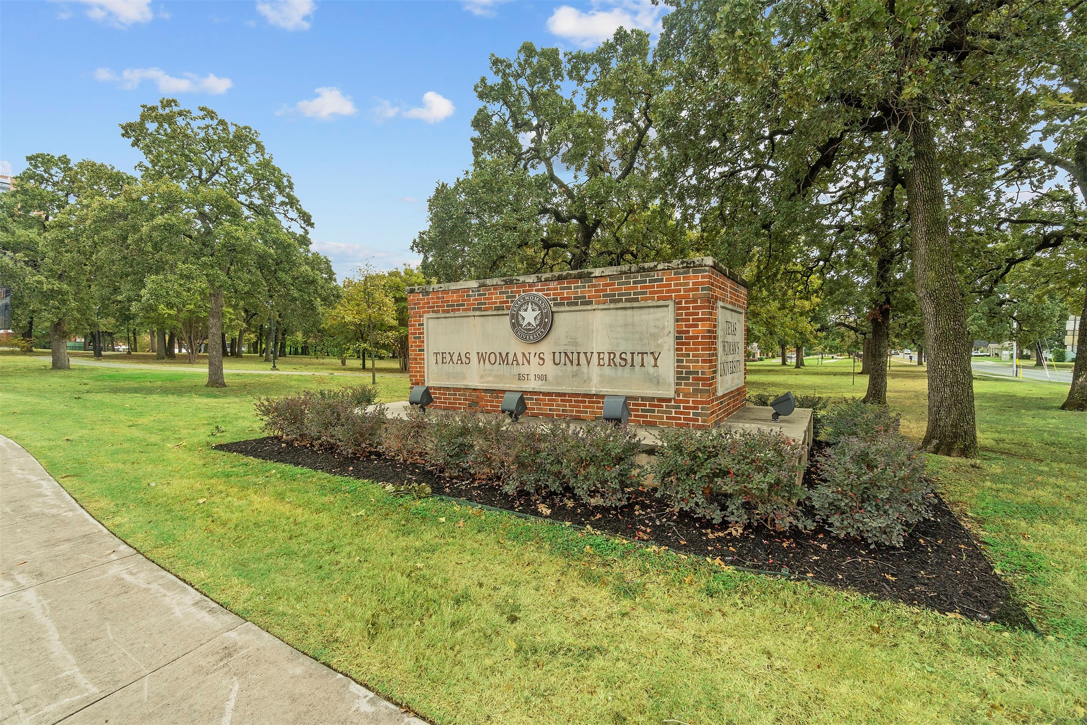 7433 Sunset Valley Lane