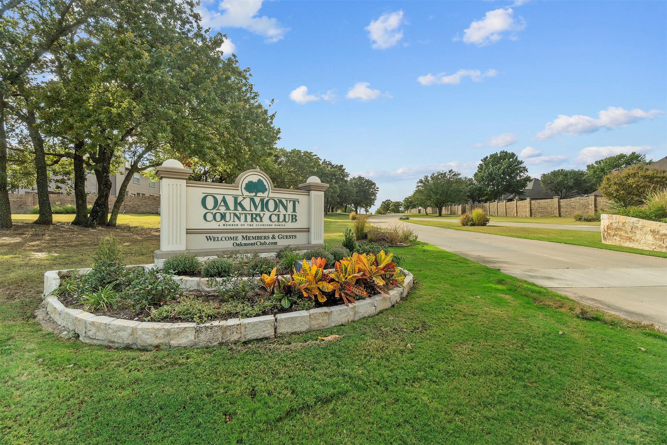 7433 Sunset Valley Lane