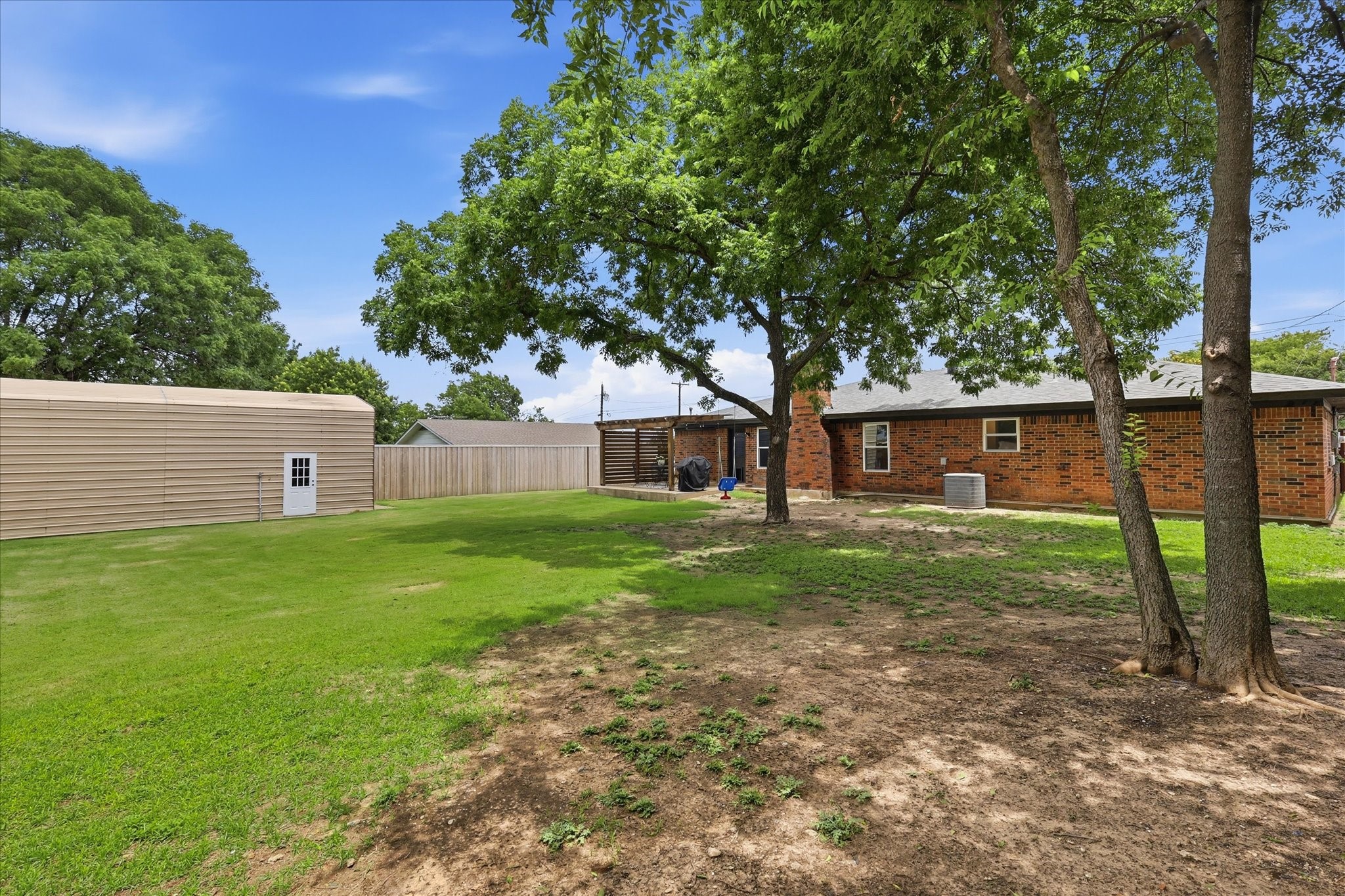 1005 North Miller