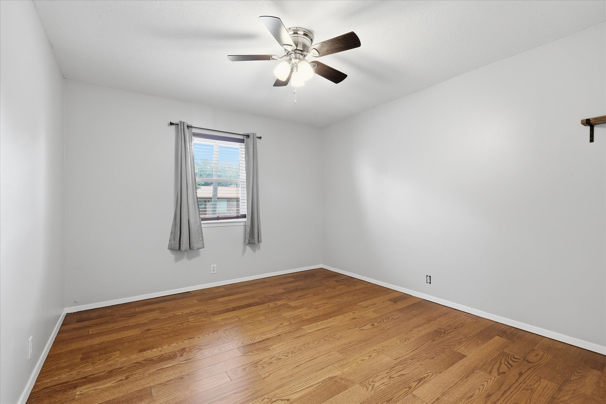 1005 North Miller
