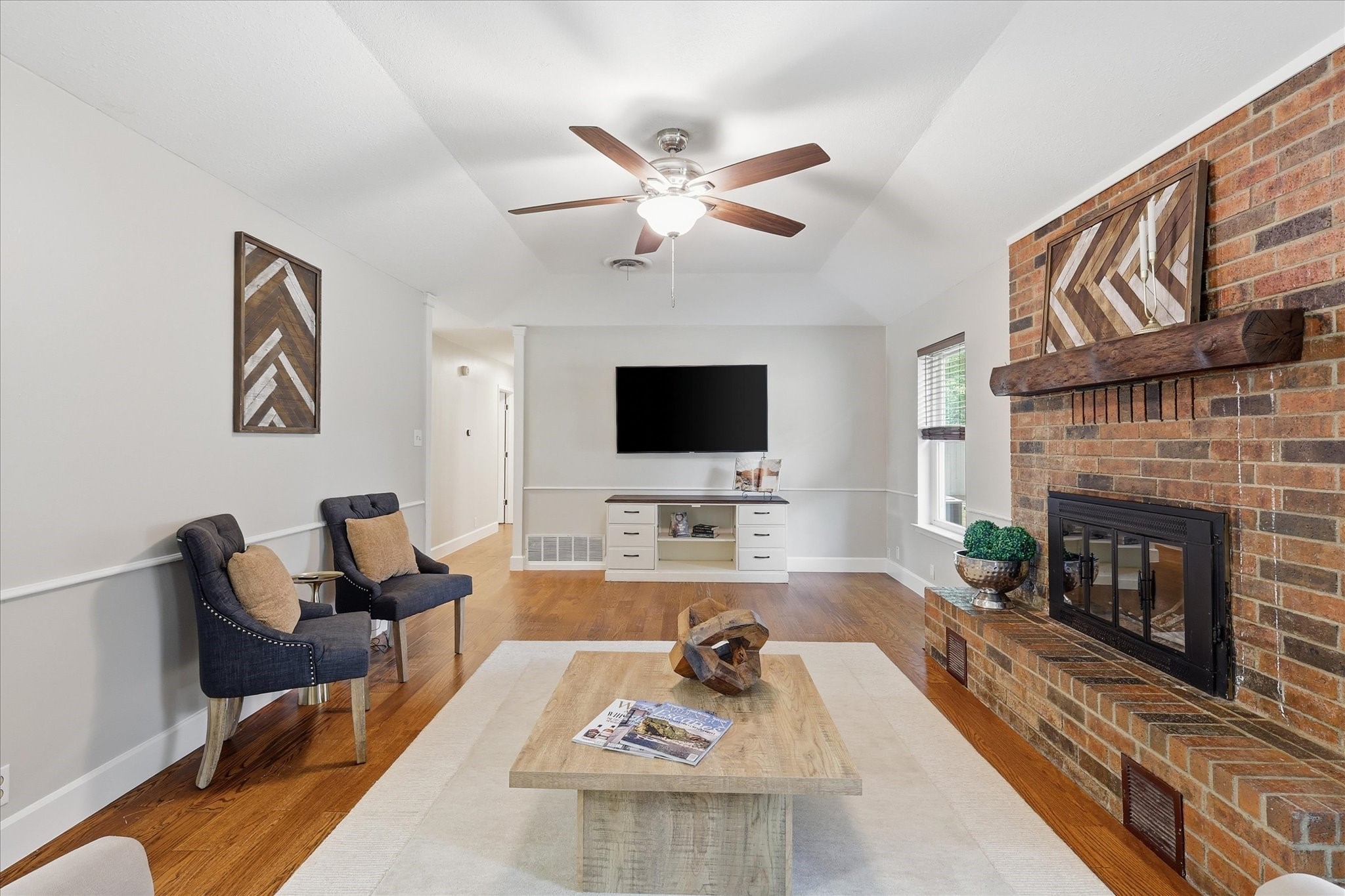 1005 North Miller