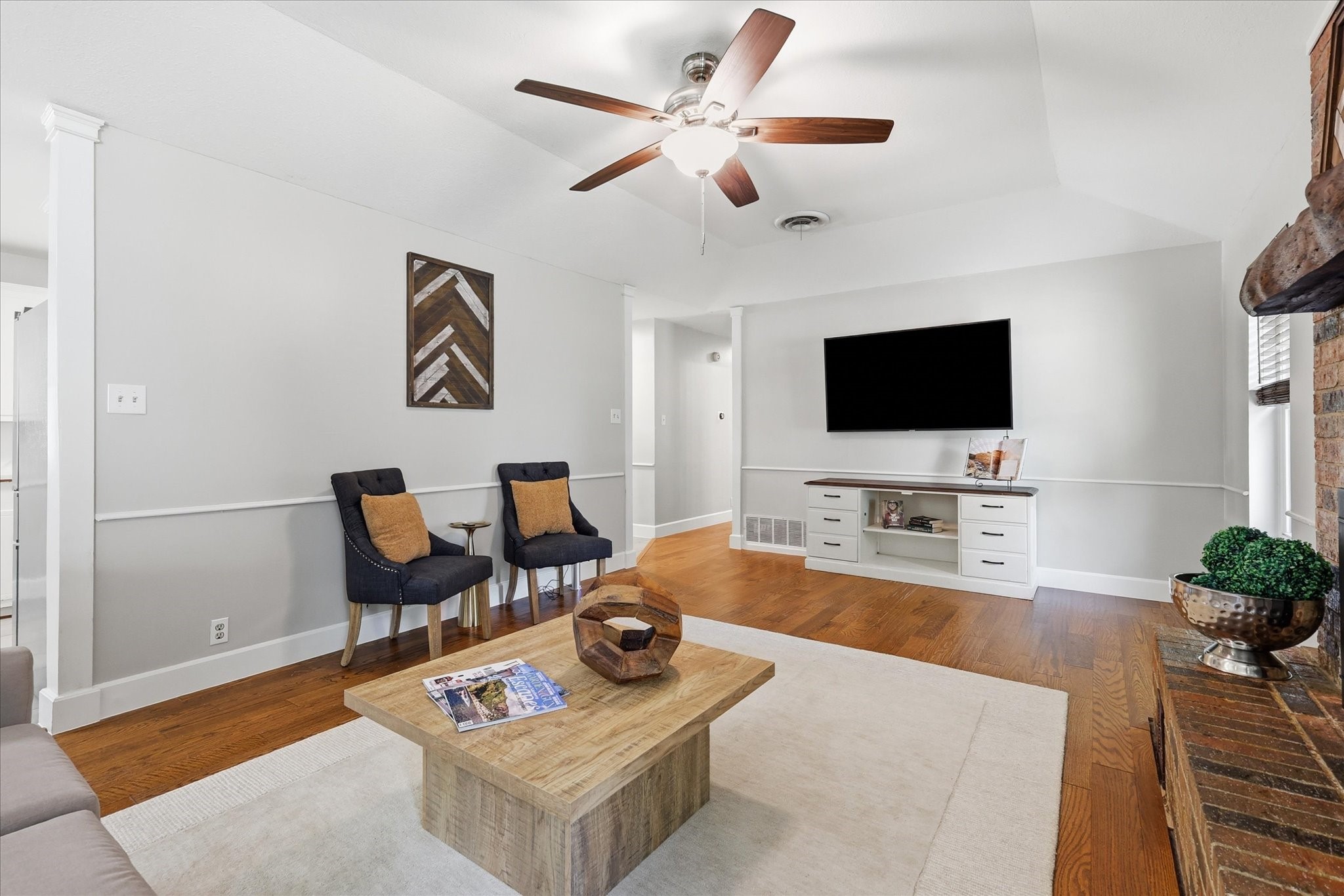 1005 North Miller