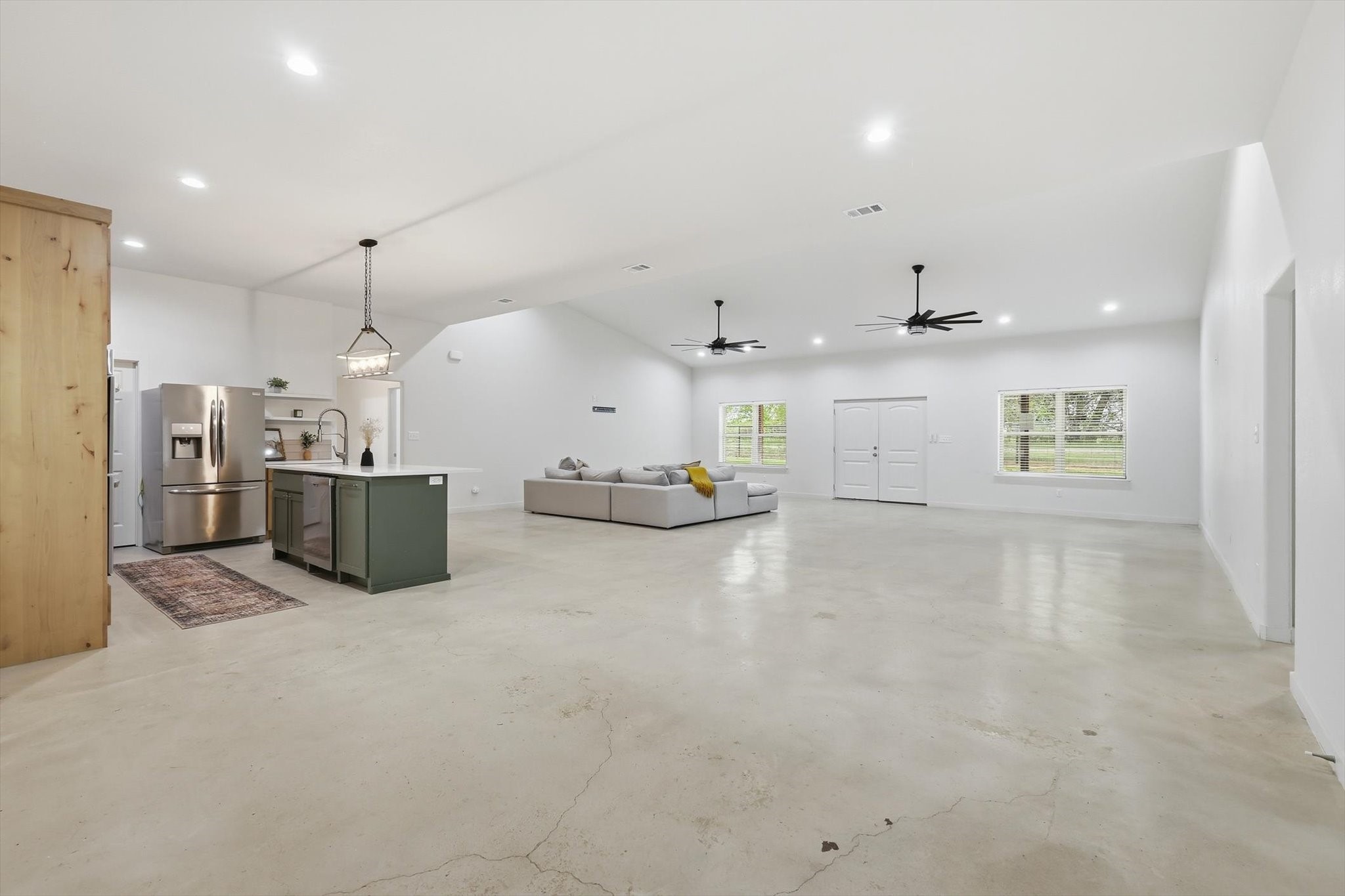 1445 County Road 3690