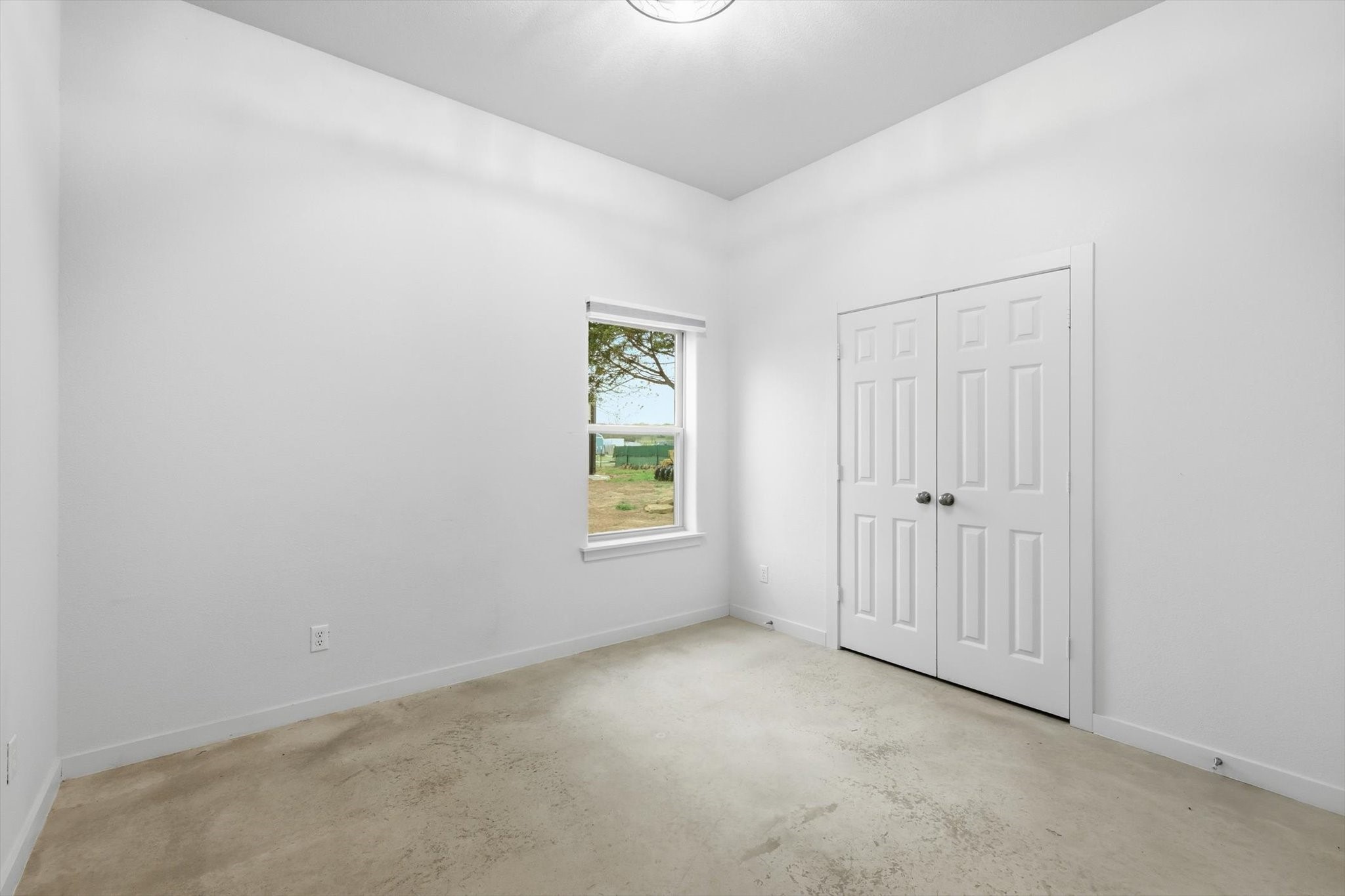 1445 County Road 3690