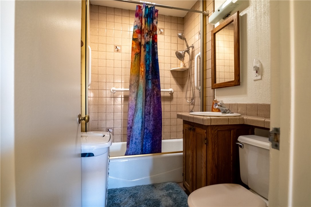 1814 W 238th Street