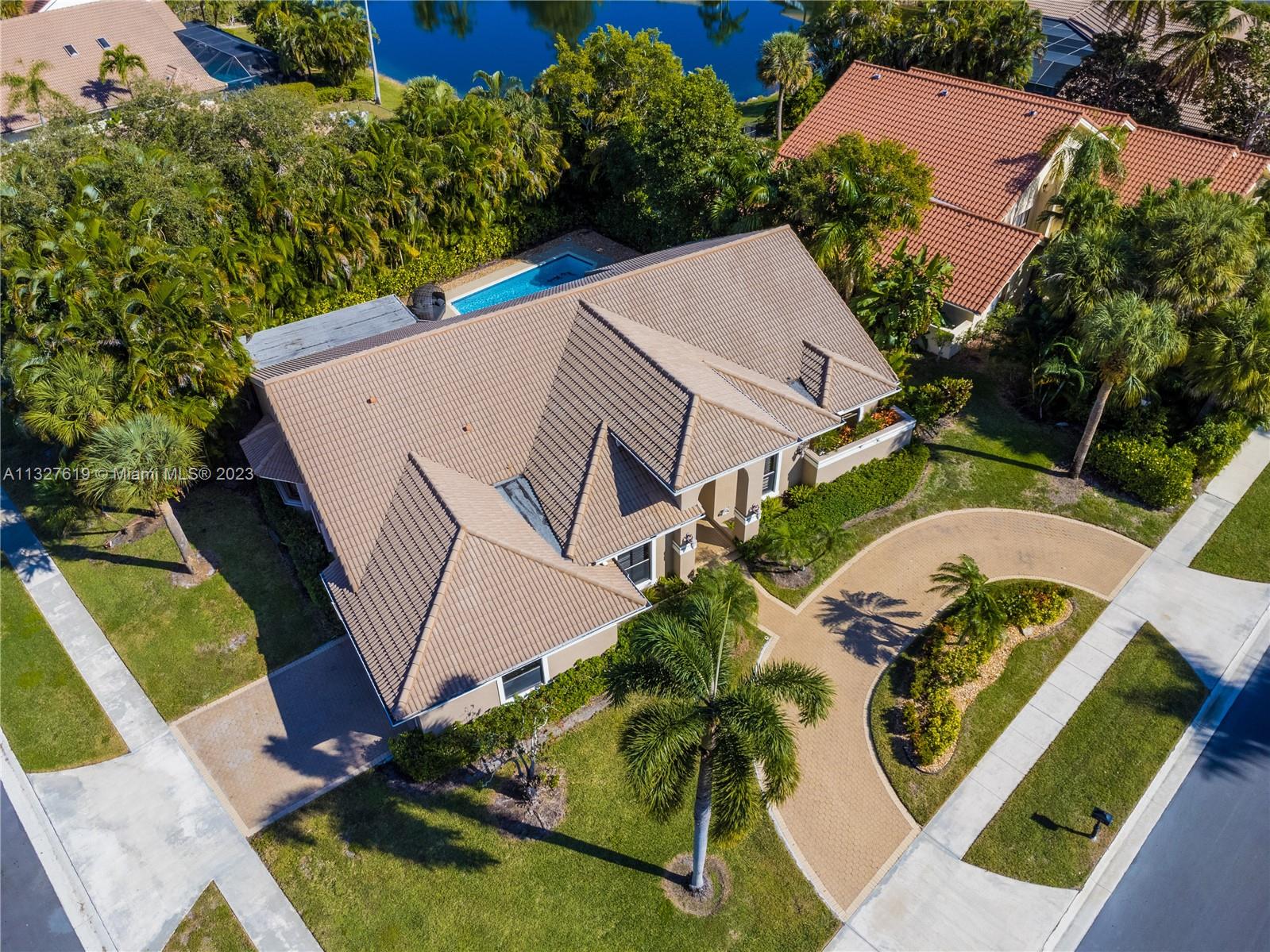 7131 Montrico Dr