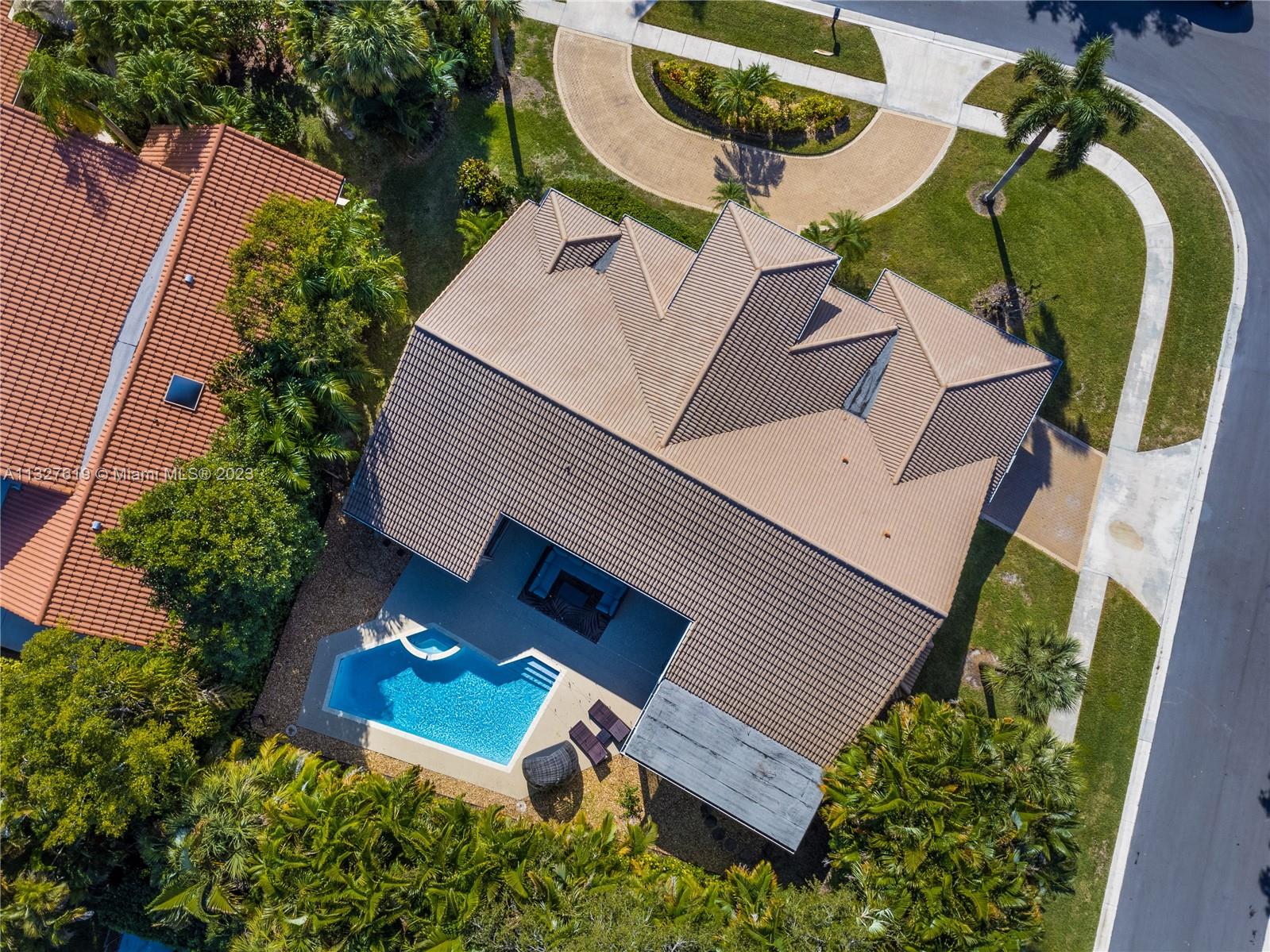 7131 Montrico Dr