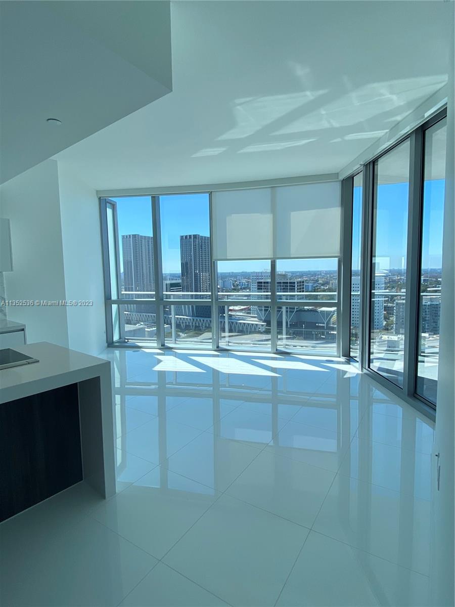 851 NE 1st Avenue # 2610