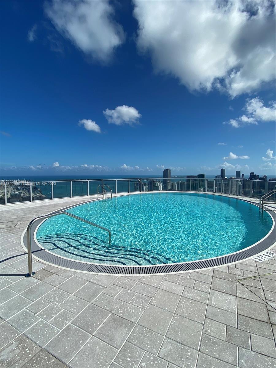851 NE 1st Avenue # 2610