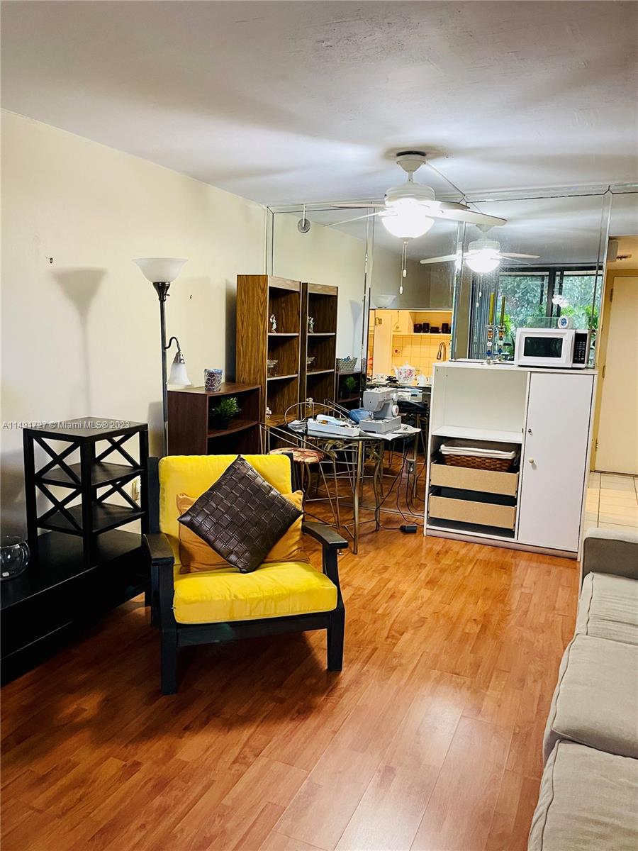 14301 N Kendall Dr # 203B