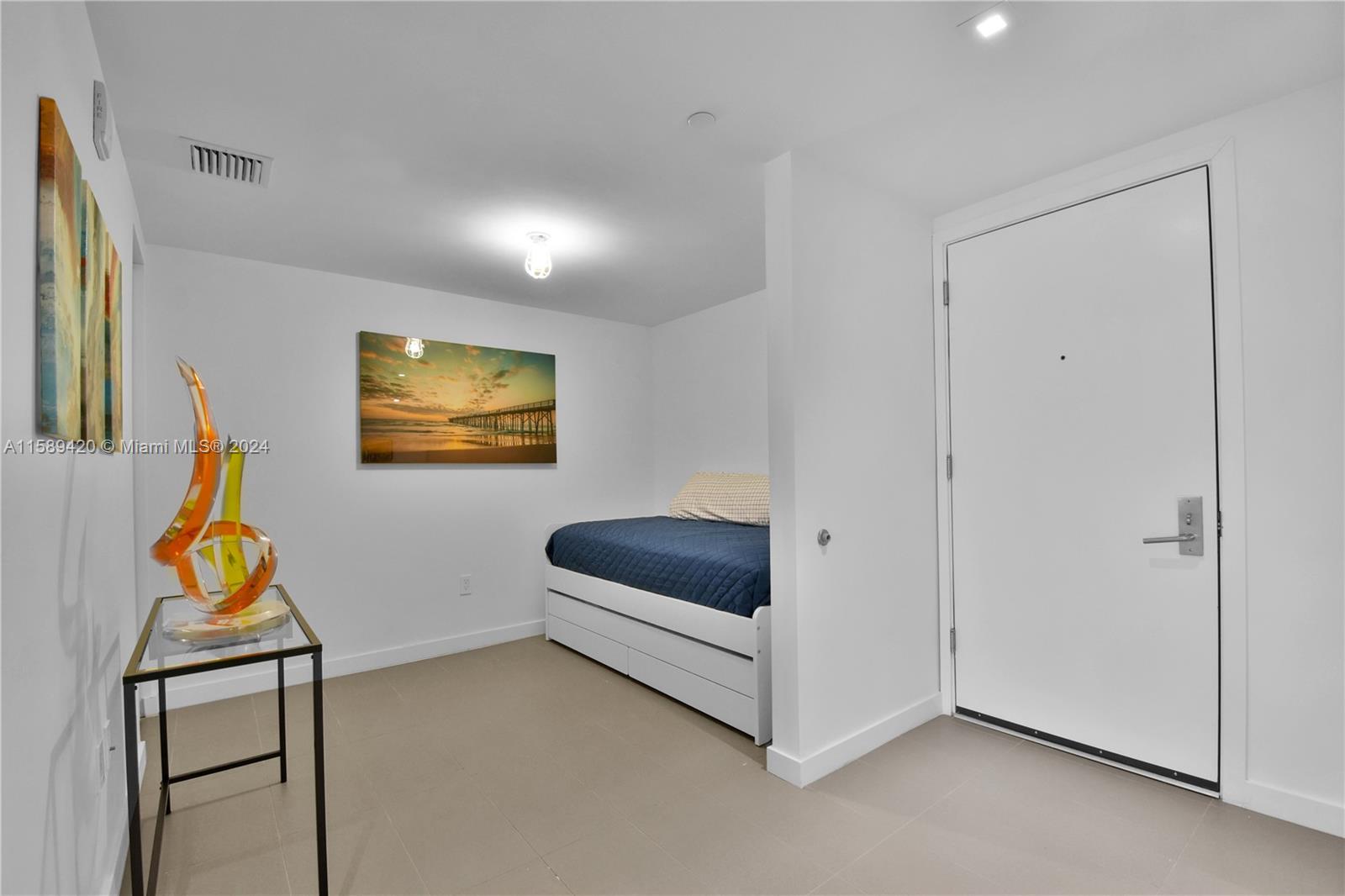 1600 NE 1st Ave # 3215