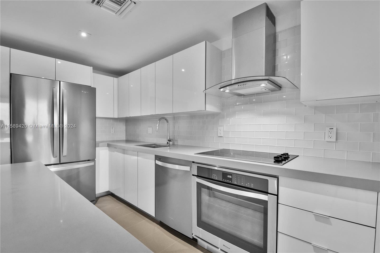 1600 NE 1st Ave # 3215
