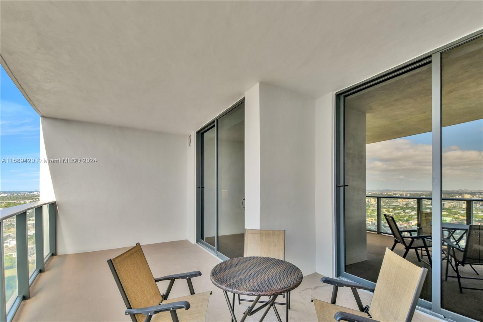 1600 NE 1st Ave # 3215