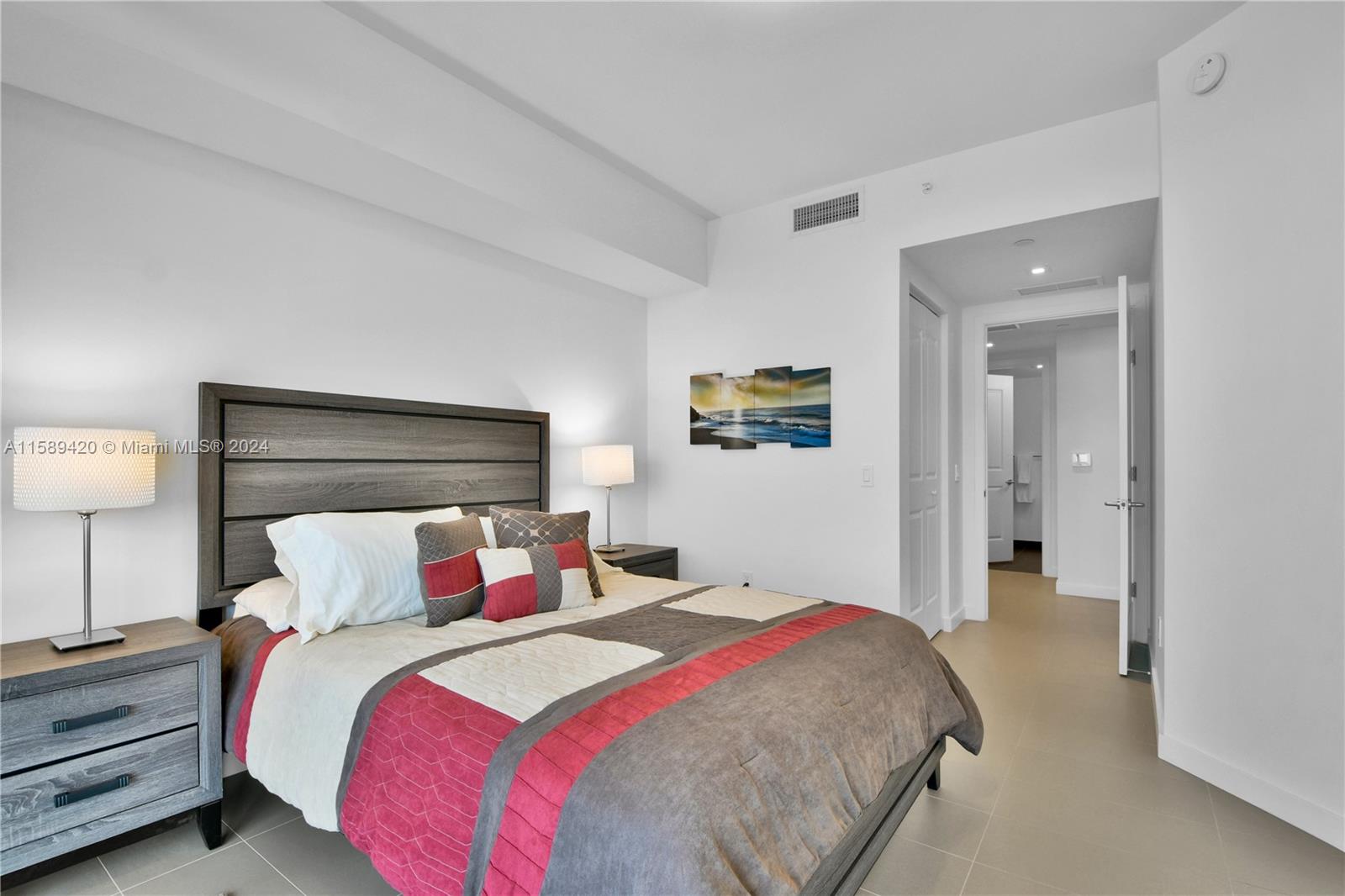 1600 NE 1st Ave # 3215