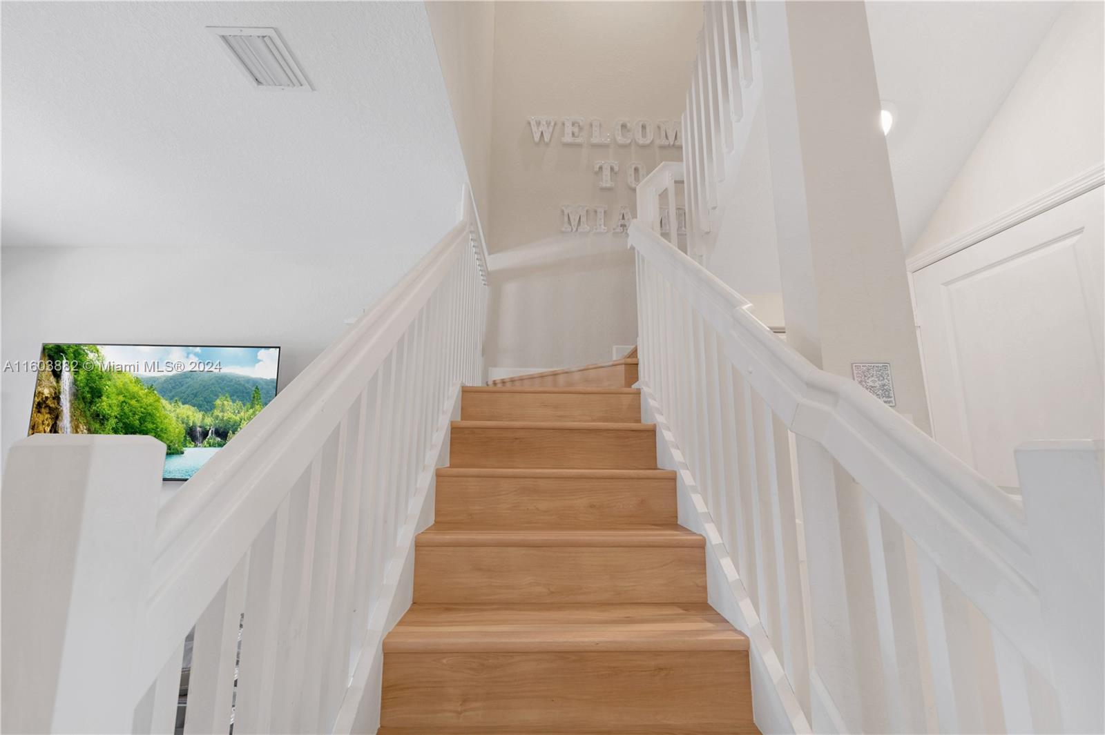 2324 NW 125th St