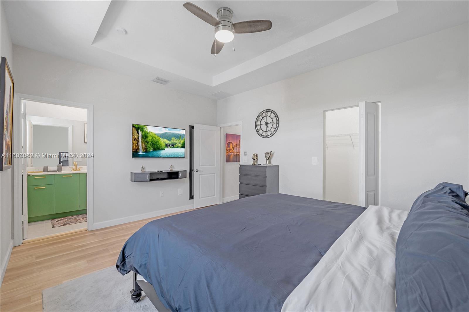 2324 NW 125th St