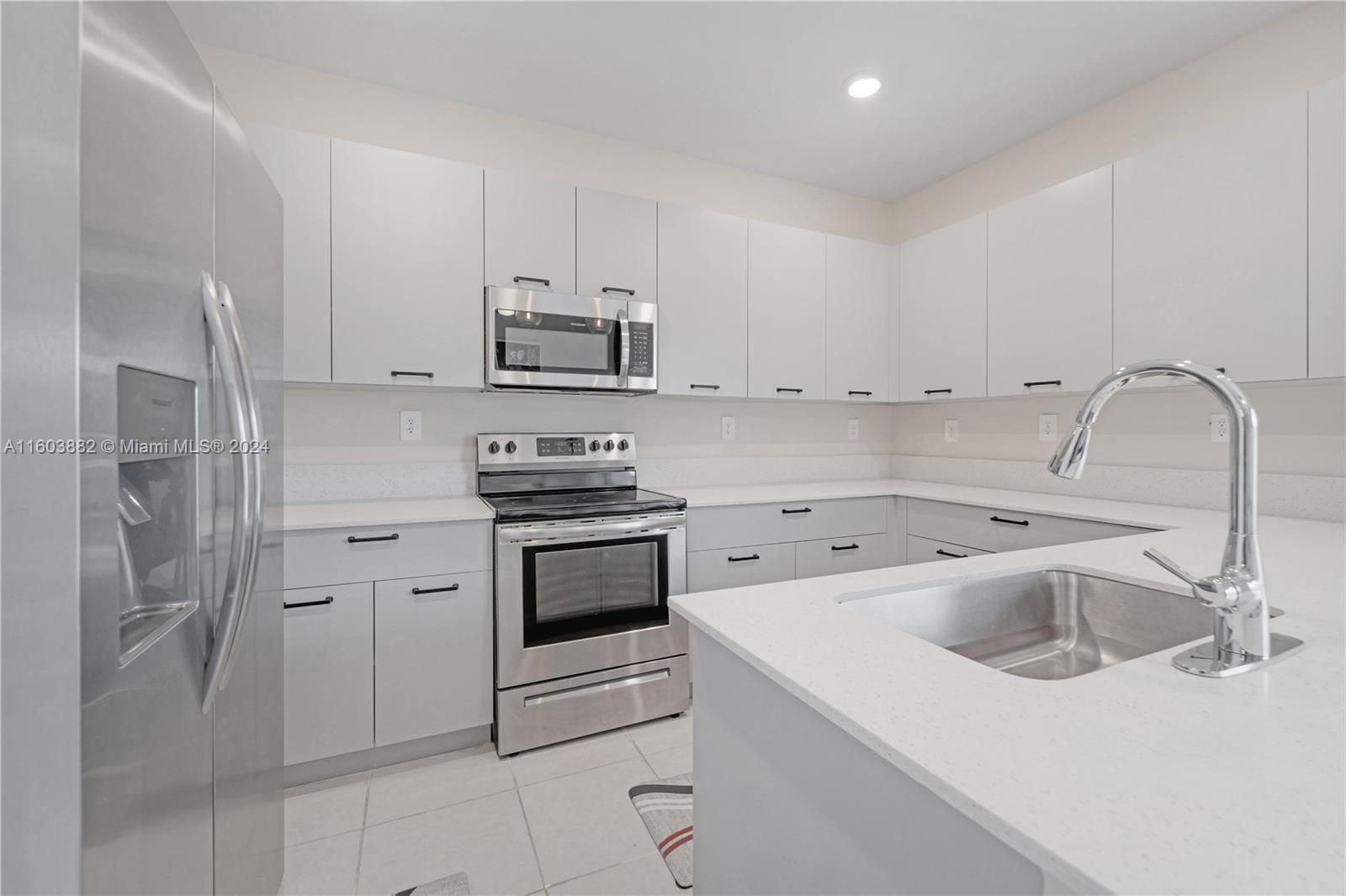 2324 NW 125th St