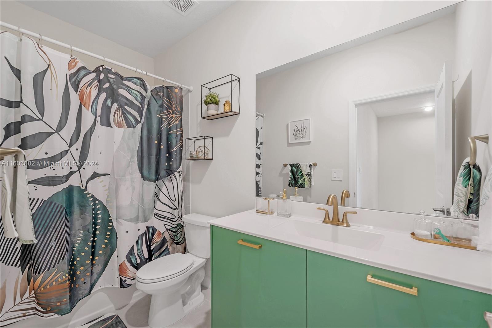 2324 NW 125th St