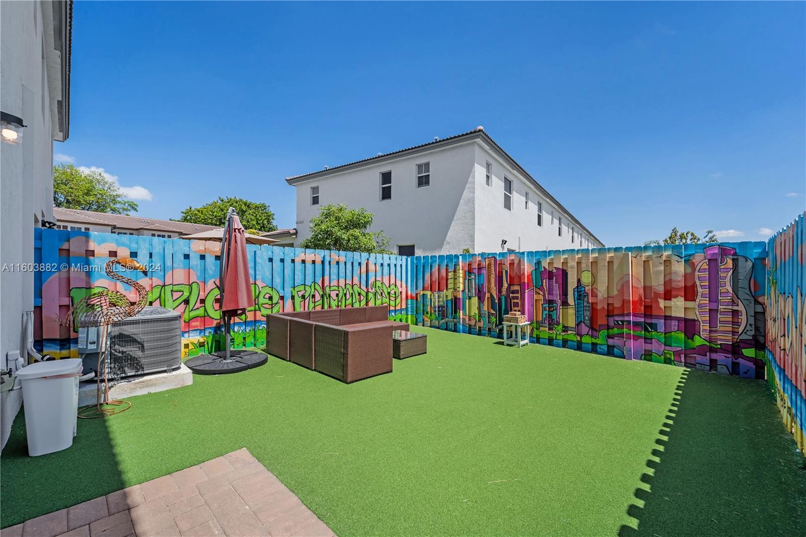 2324 NW 125th St