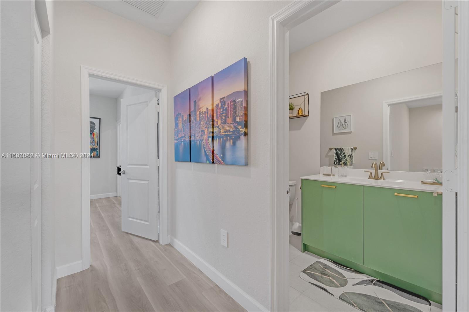 2324 NW 125th St