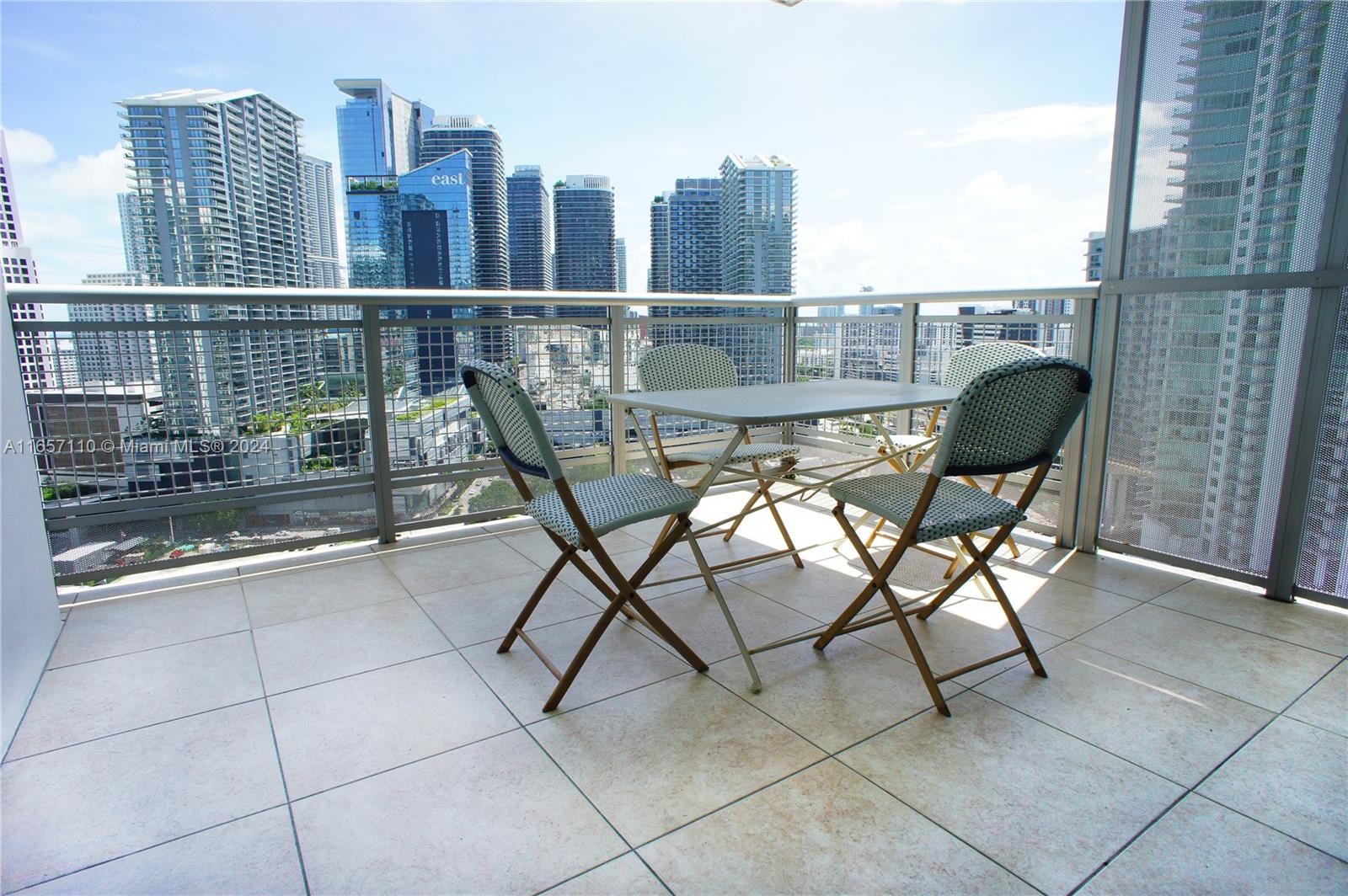350 S Miami Ave Unit: 2506