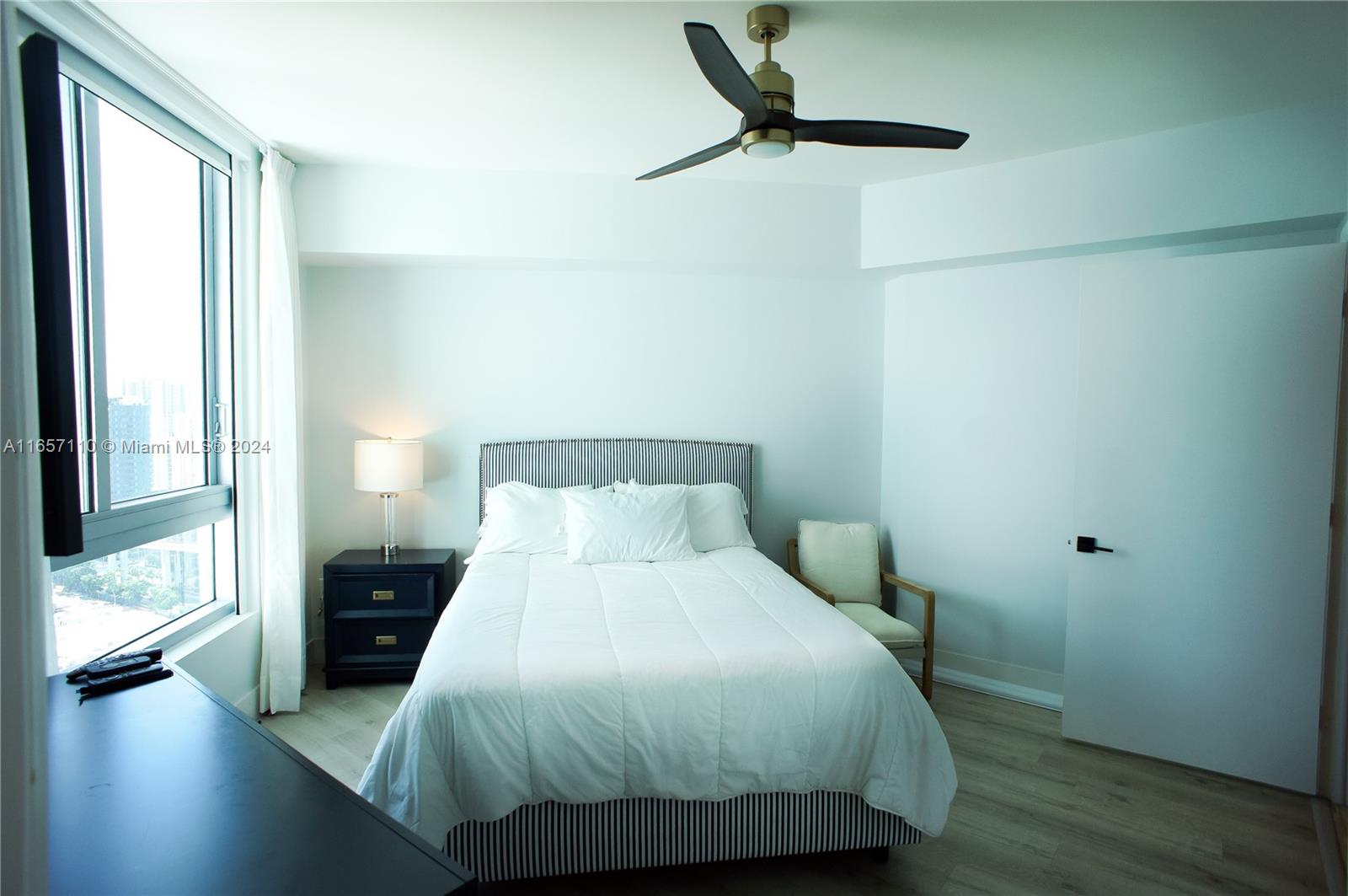 350 S Miami Ave Unit: 2506
