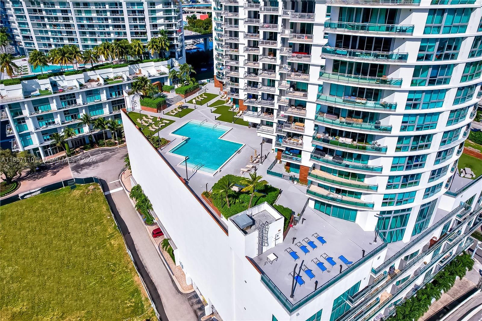 350 S Miami Ave Unit: 2506