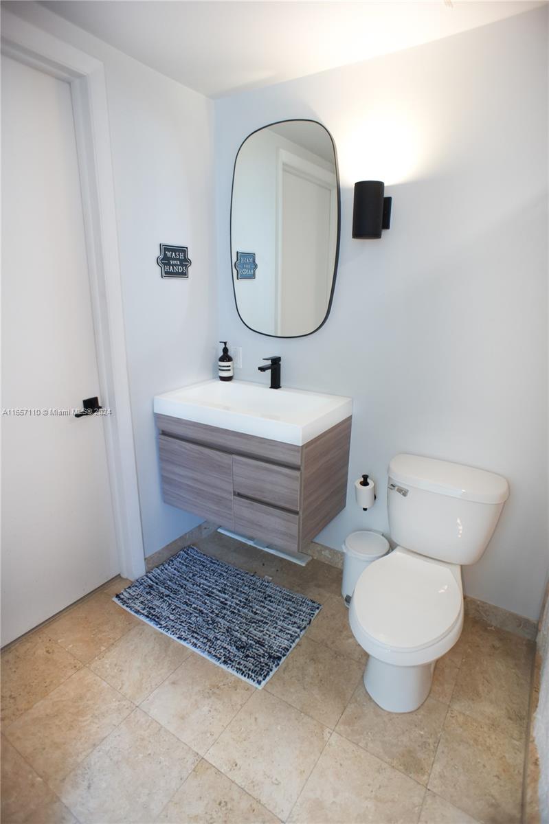 350 S Miami Ave Unit: 2506