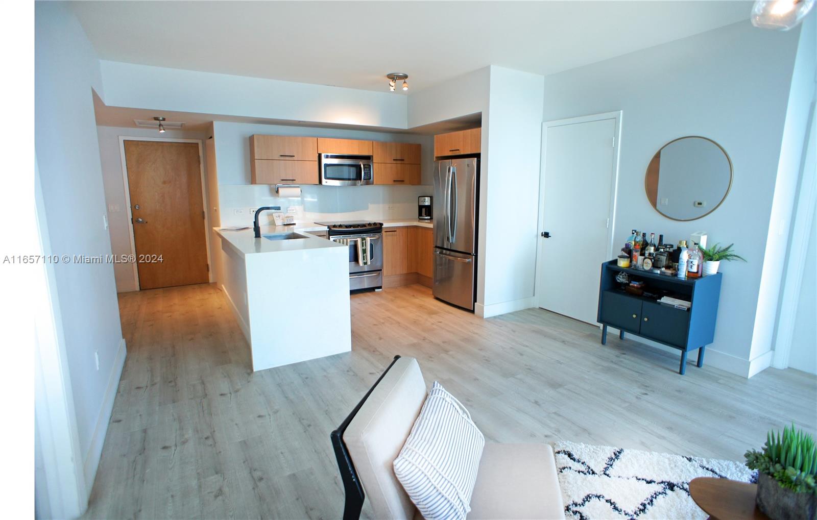 350 S Miami Ave Unit: 2506