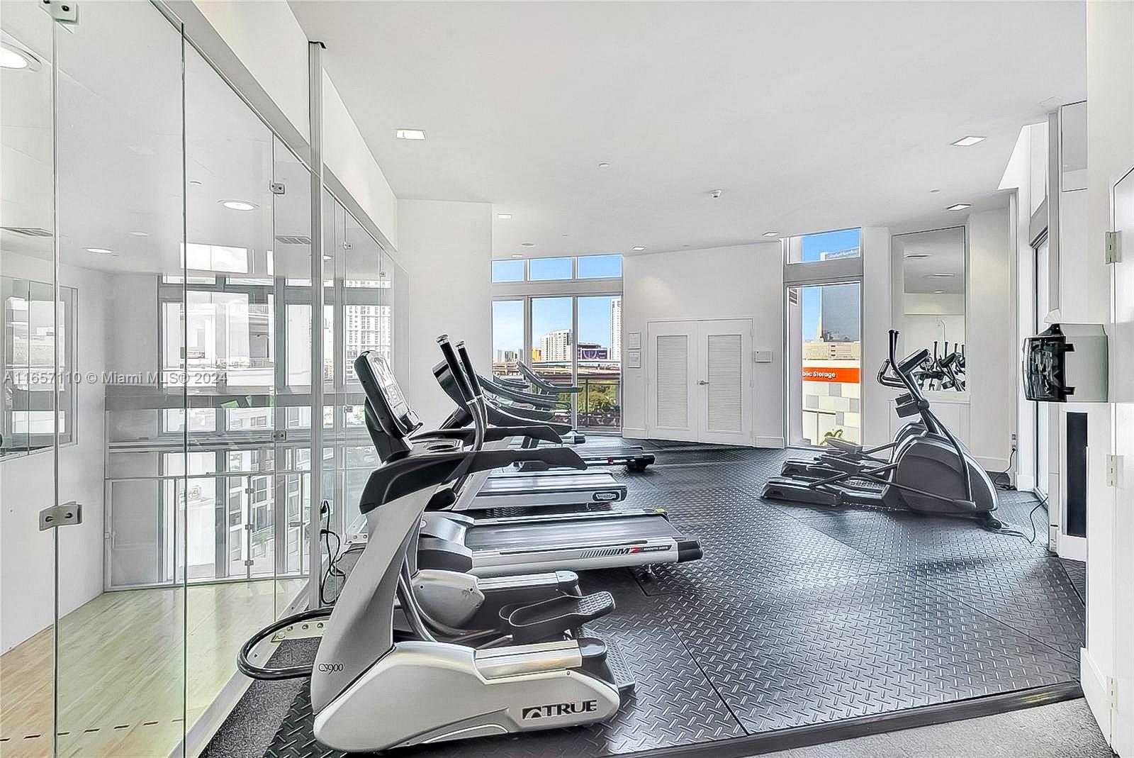 350 S Miami Ave Unit: 2506