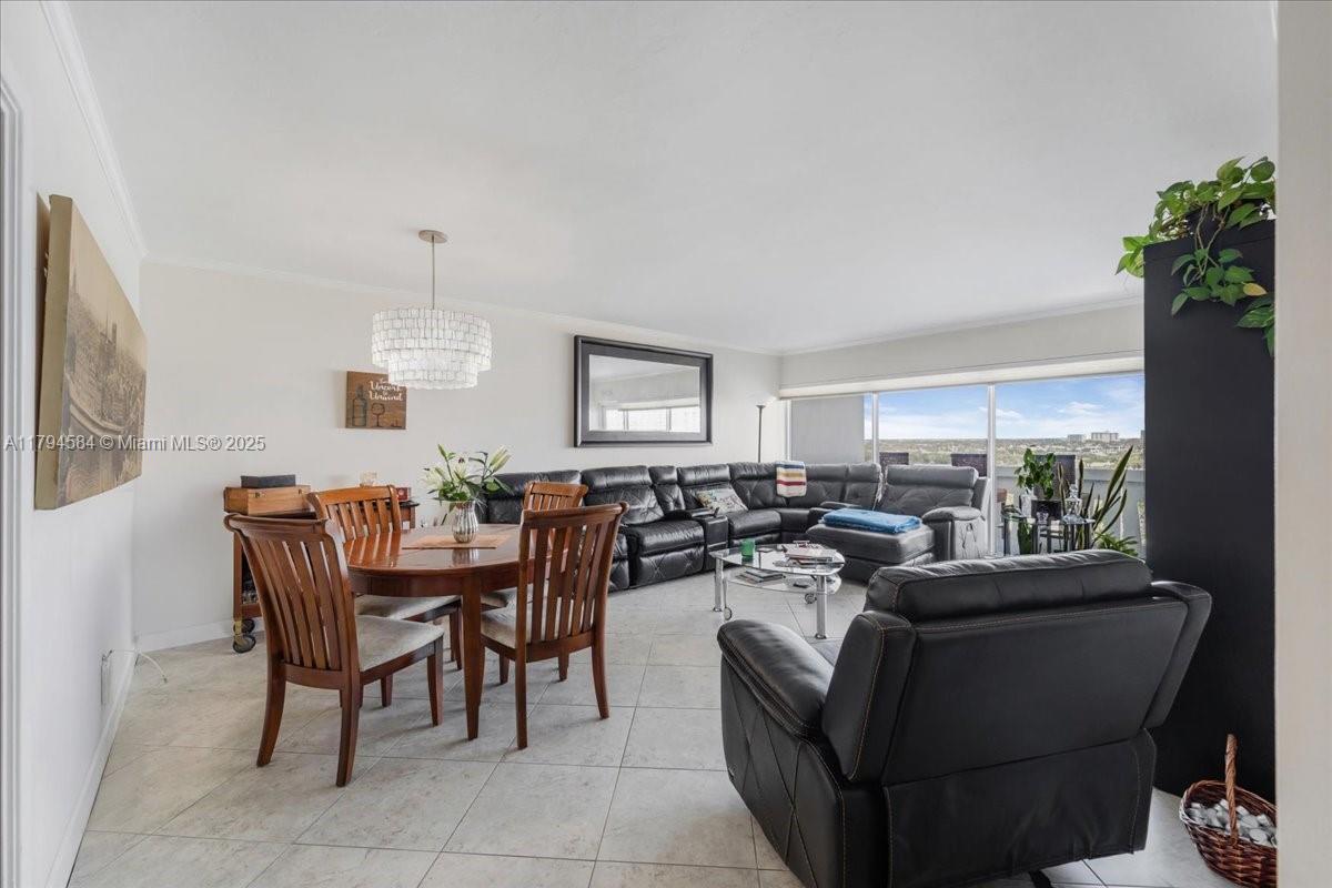 2100 S Ocean Dr # 10E