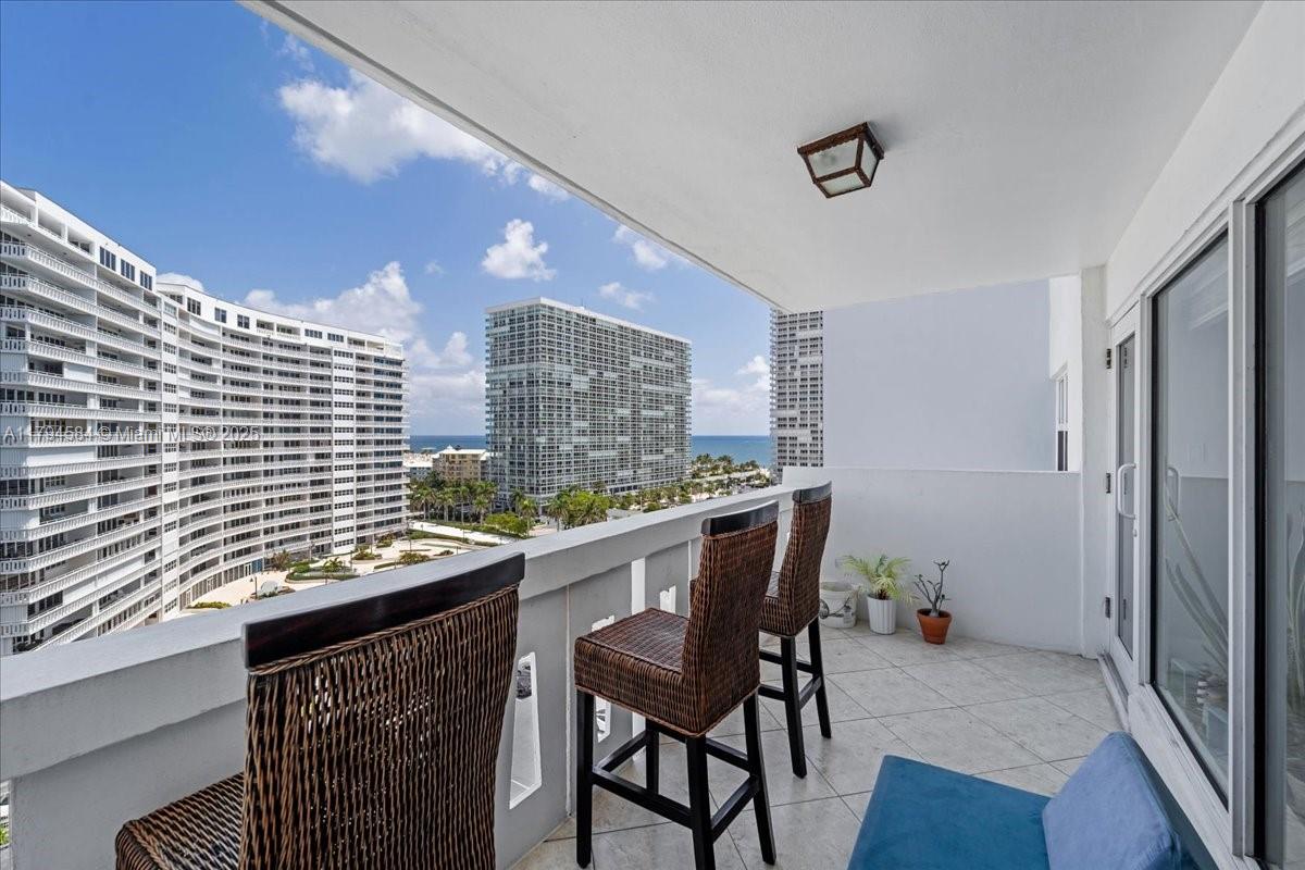 2100 S Ocean Dr # 10E