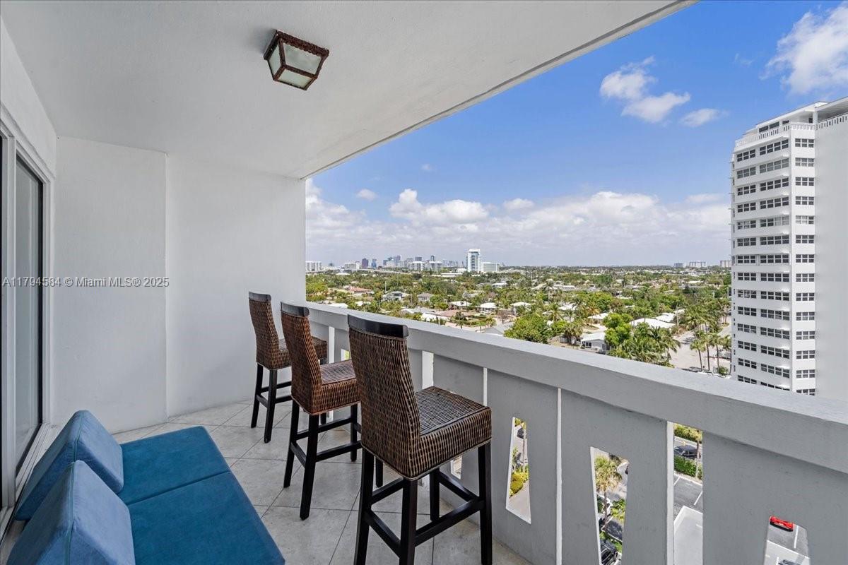 2100 S Ocean Dr # 10E