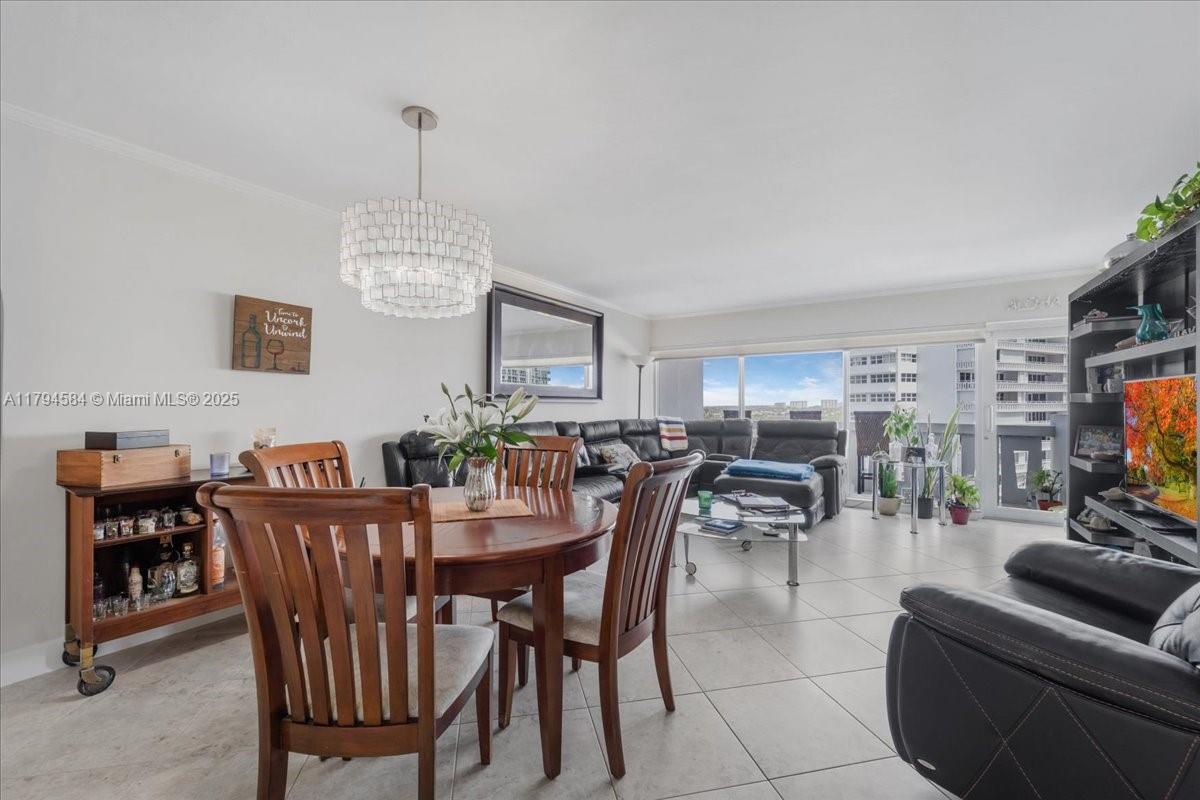 2100 S Ocean Dr # 10E