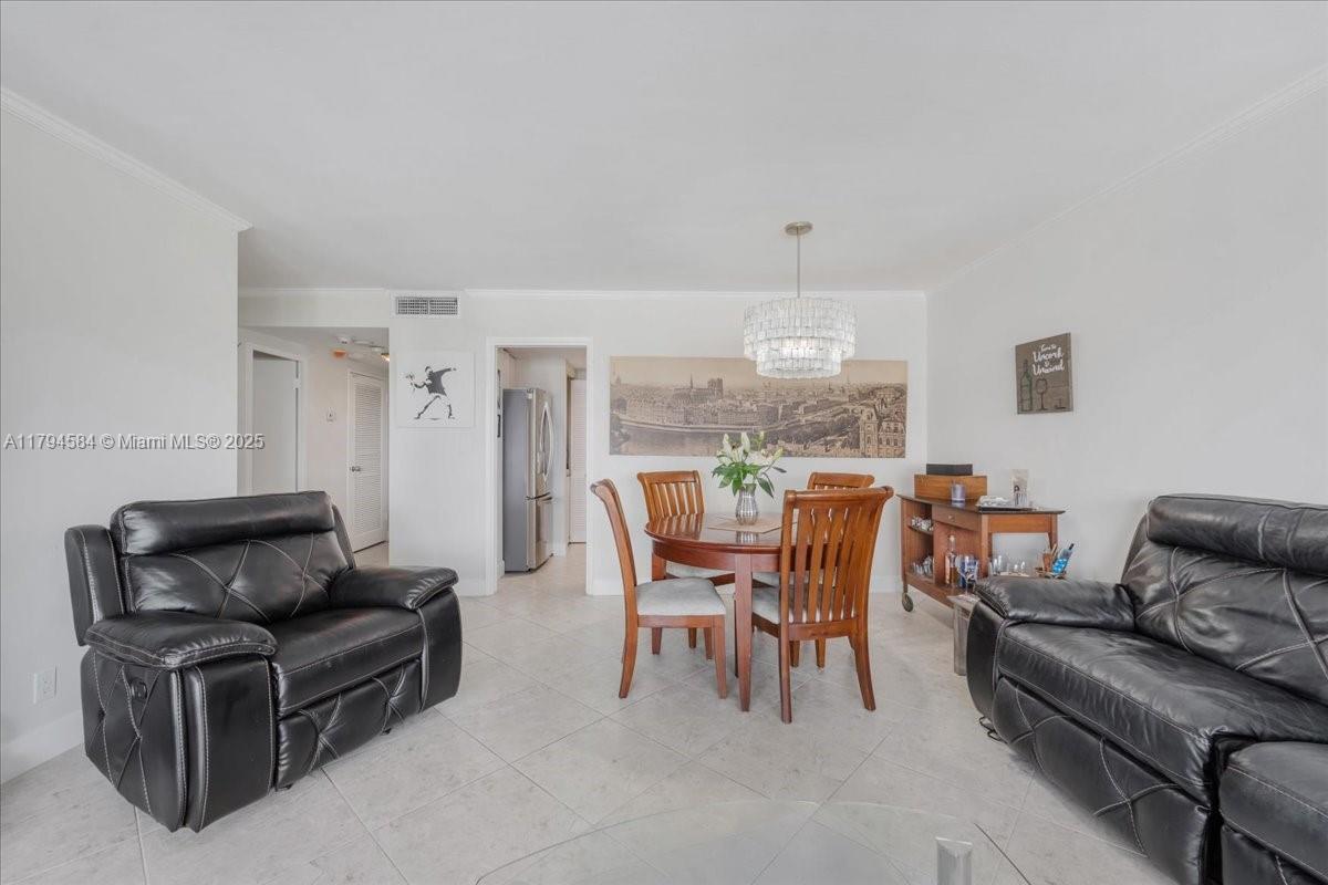 2100 S Ocean Dr # 10E