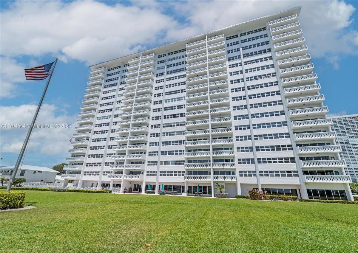 2100 S Ocean Dr # 10E