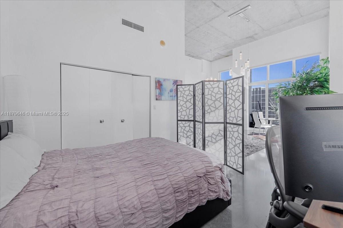 133 NE 2nd Ave # 3601