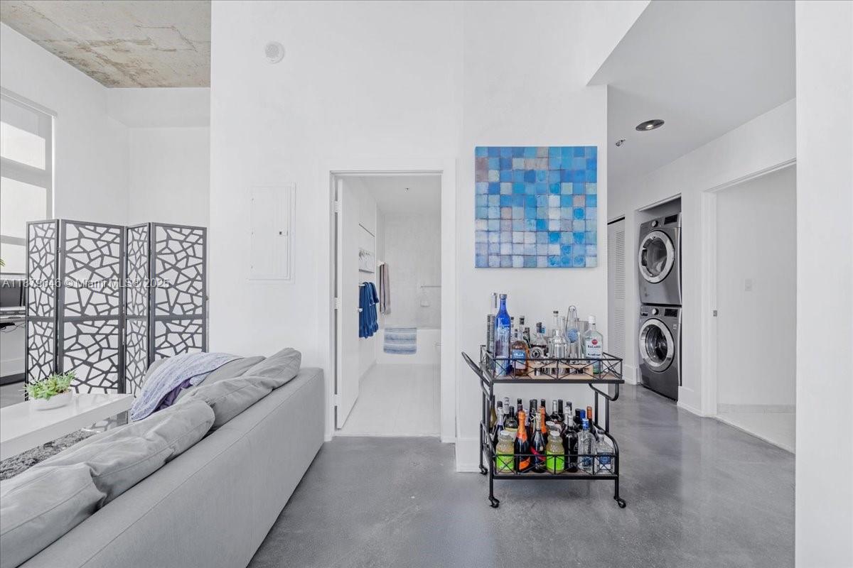 133 NE 2nd Ave # 3601